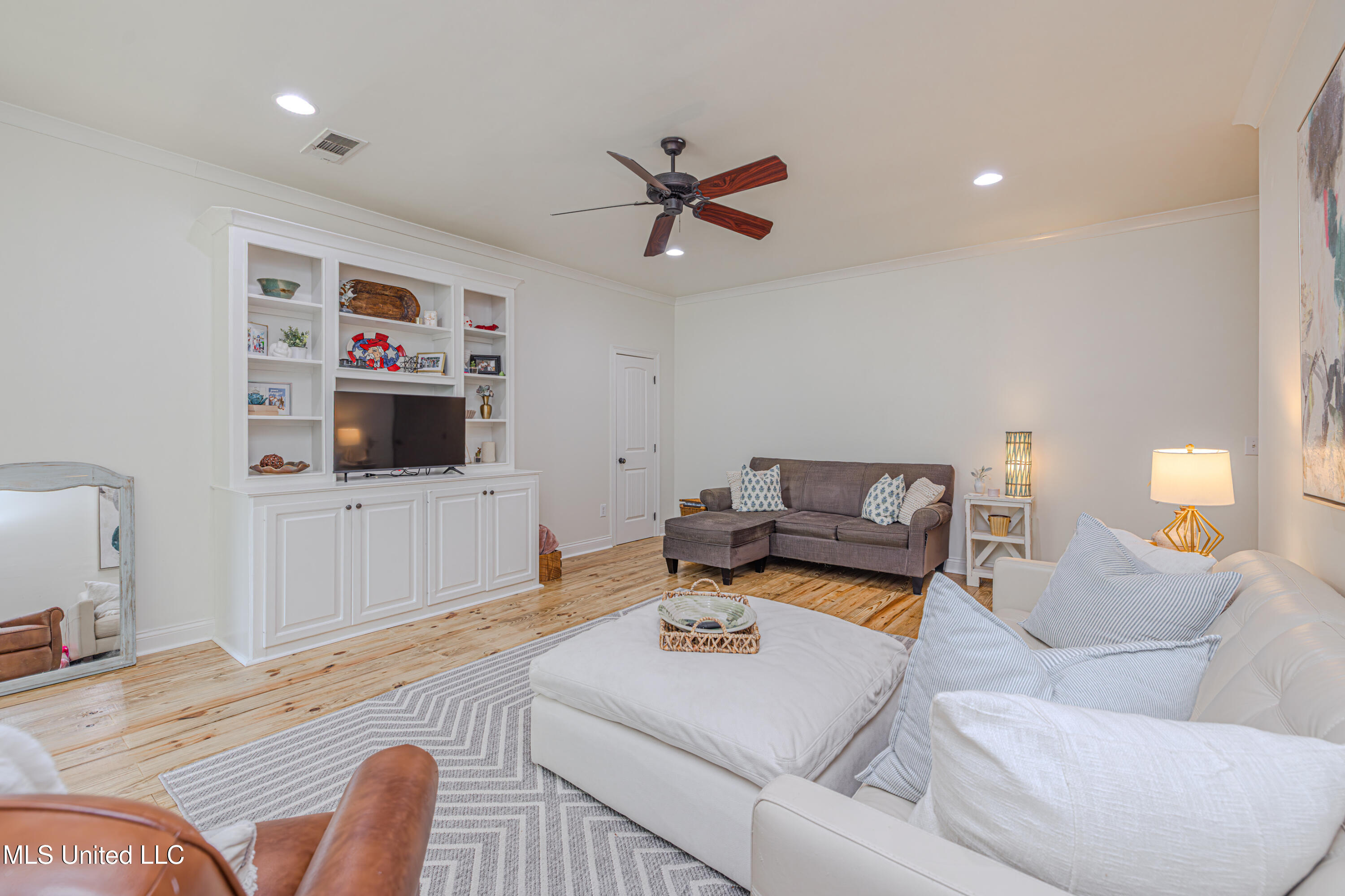 Madison, Mississippi 39110, United States, 4 Bedrooms Bedrooms, ,3 BathroomsBathrooms,Residential,Active,215529