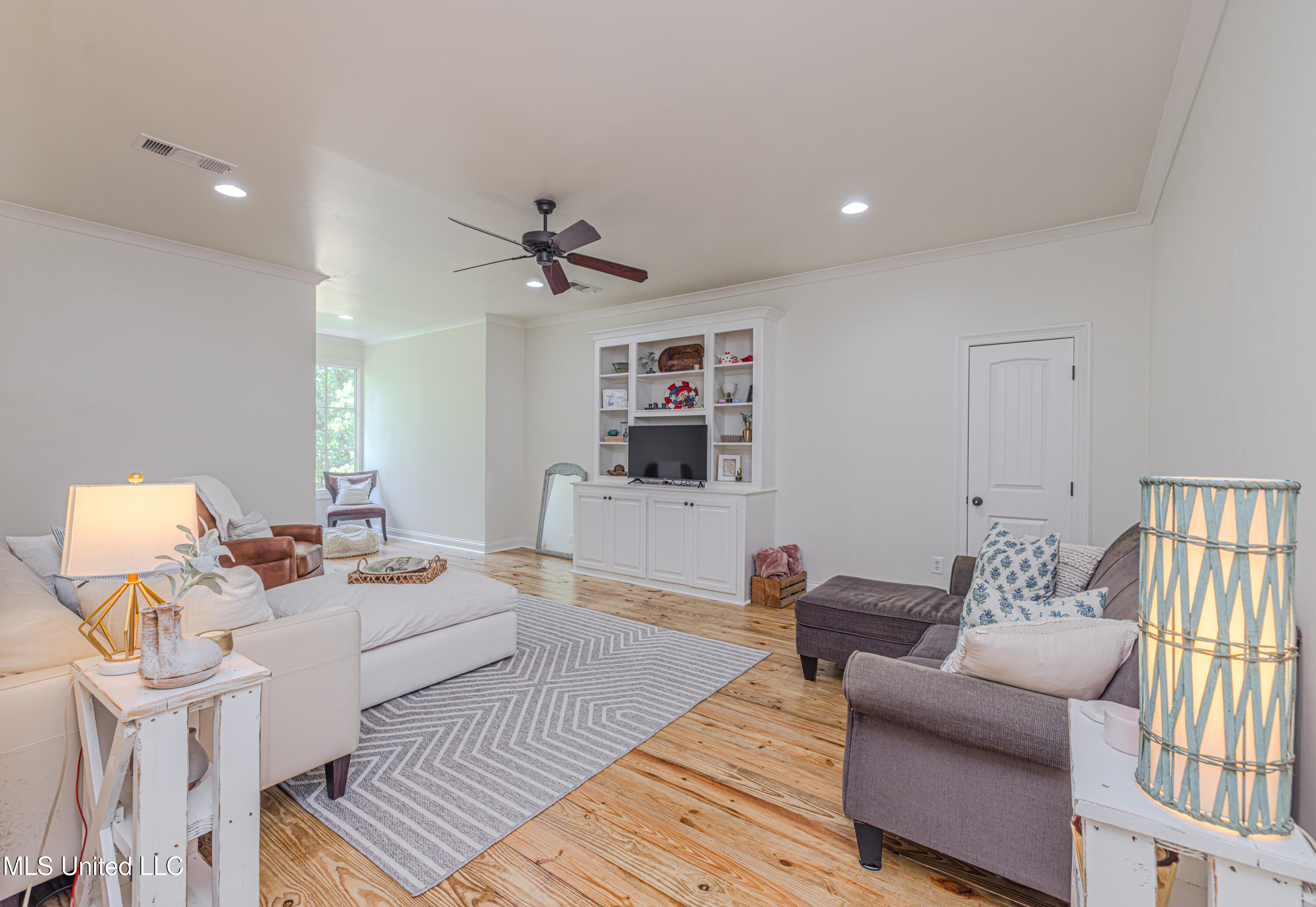 Madison, Mississippi 39110, United States, 4 Bedrooms Bedrooms, ,3 BathroomsBathrooms,Residential,Active,215529