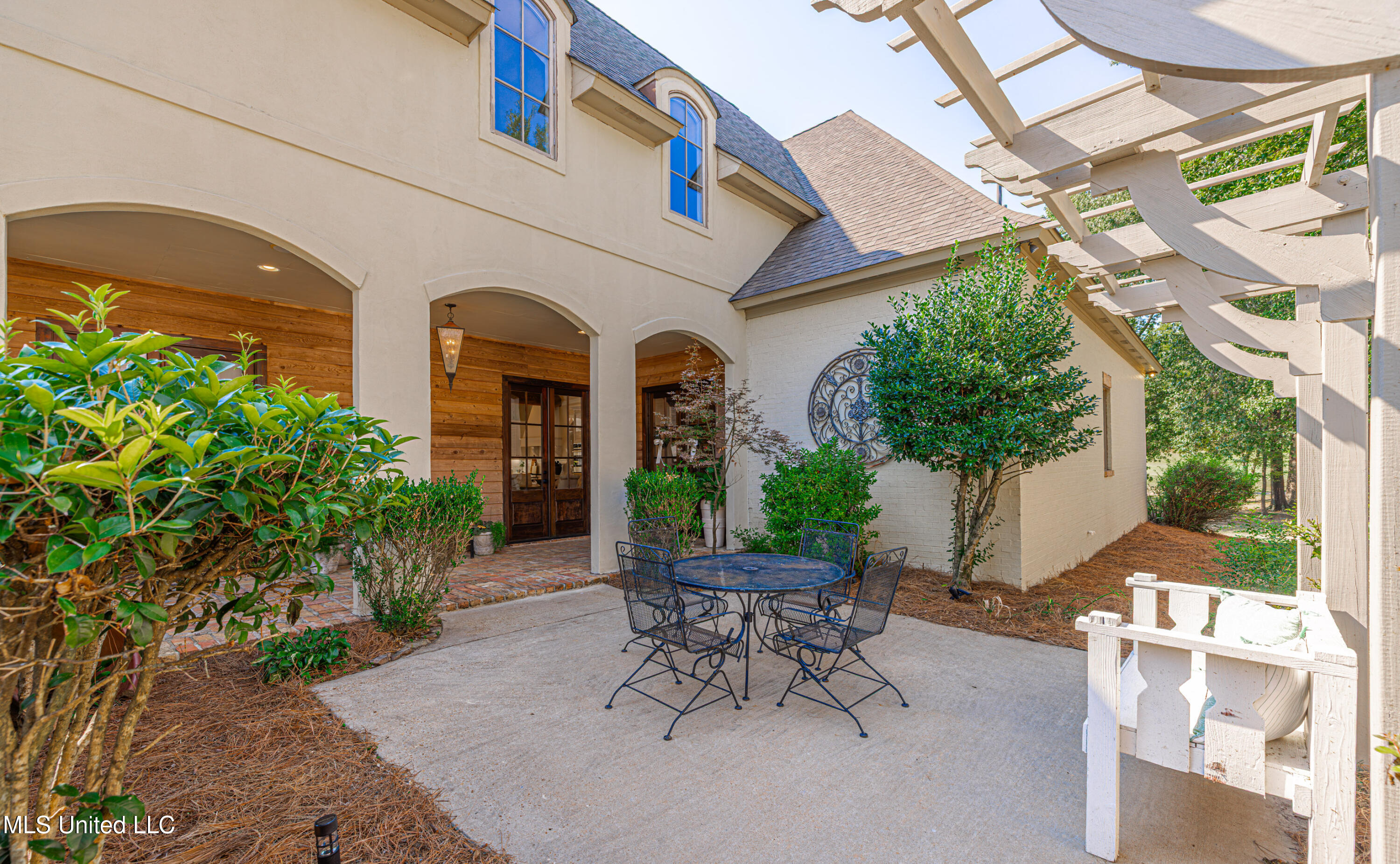 Madison, Mississippi 39110, United States, 4 Bedrooms Bedrooms, ,3 BathroomsBathrooms,Residential,Active,215529