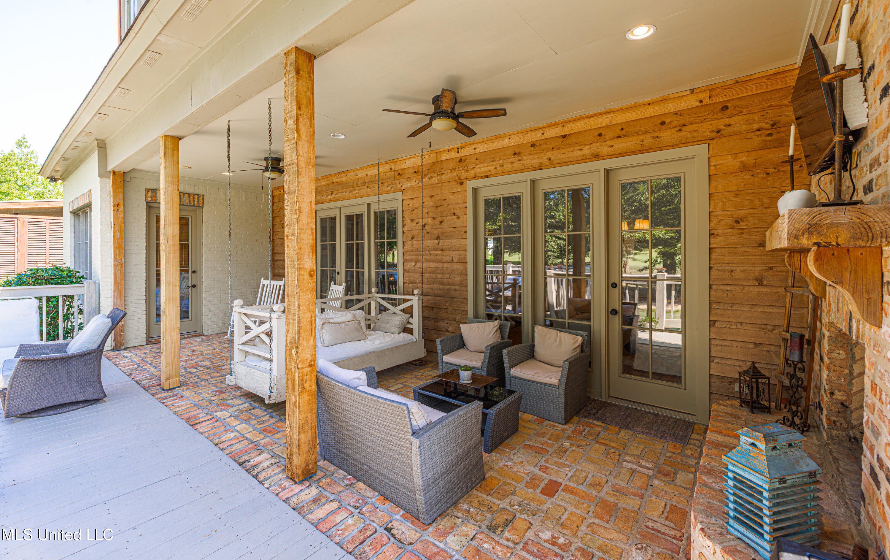 Madison, Mississippi 39110, United States, 4 Bedrooms Bedrooms, ,3 BathroomsBathrooms,Residential,Active,215529