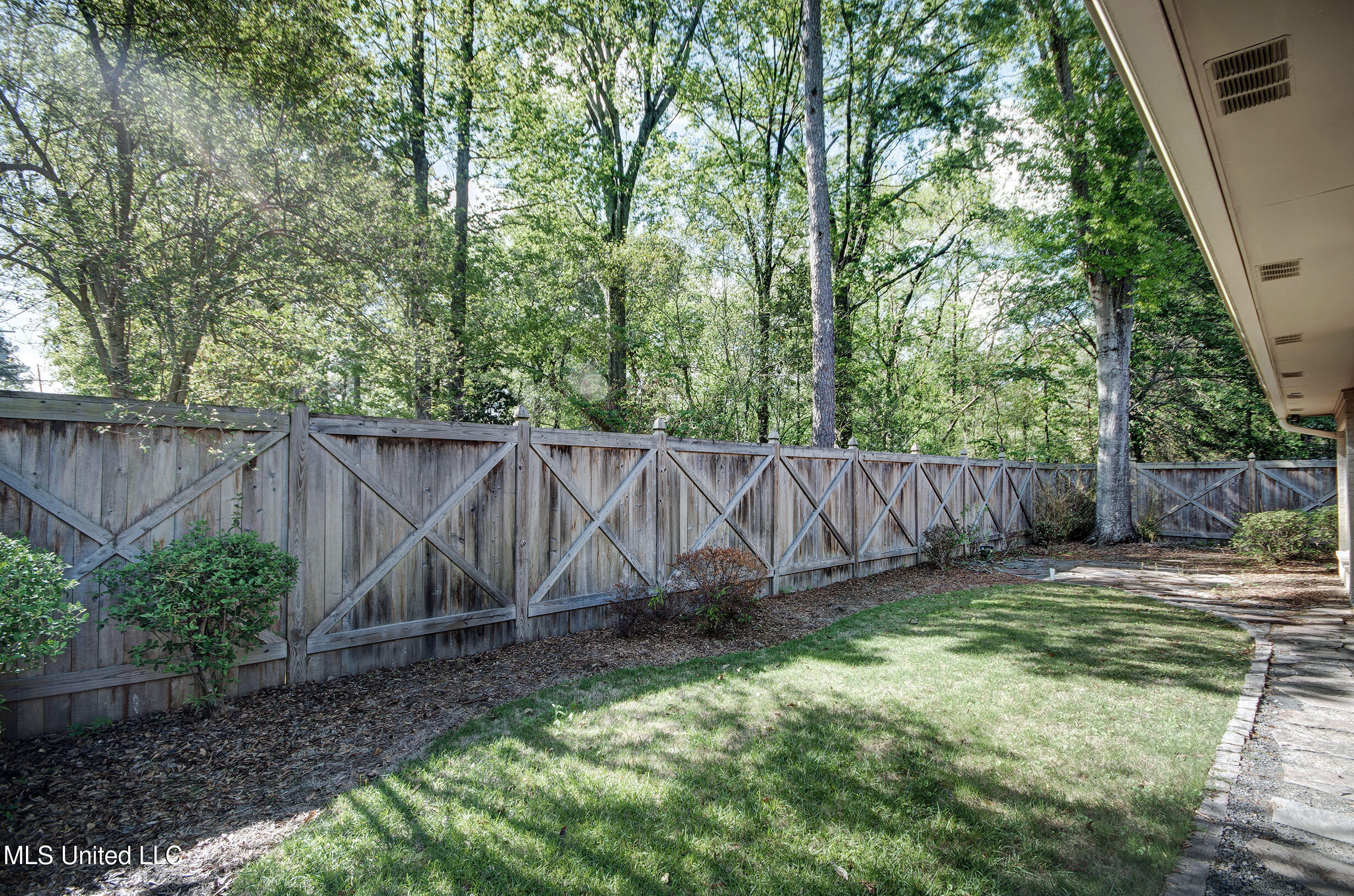 4203 Brussels Drive, Jackson, Mississippi image 35