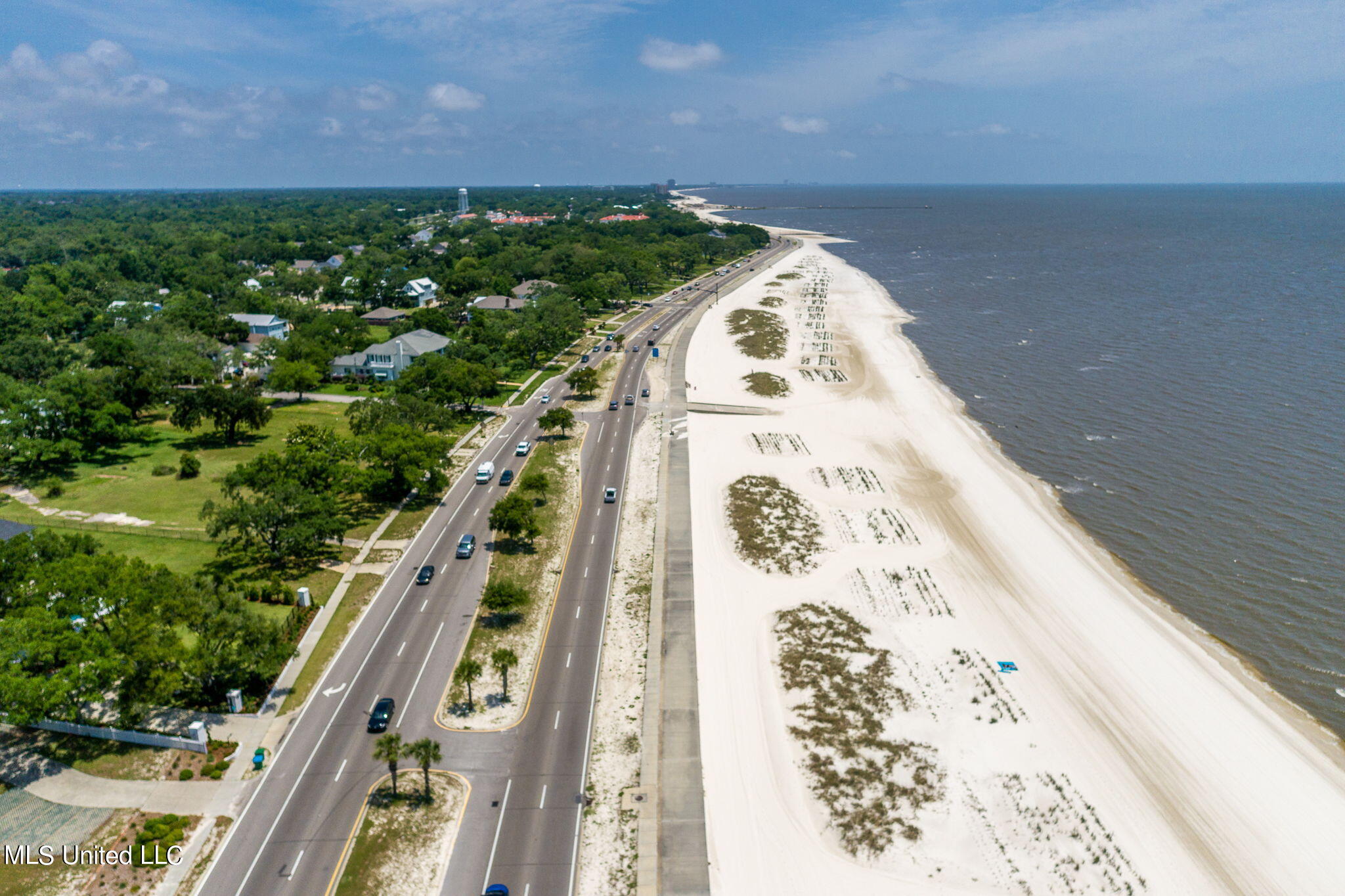 707 2nd Street, Gulfport, Mississippi image 8