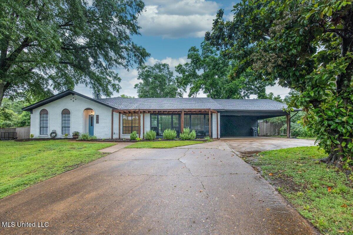 268 Tara Cove, Hernando, Mississippi image 2