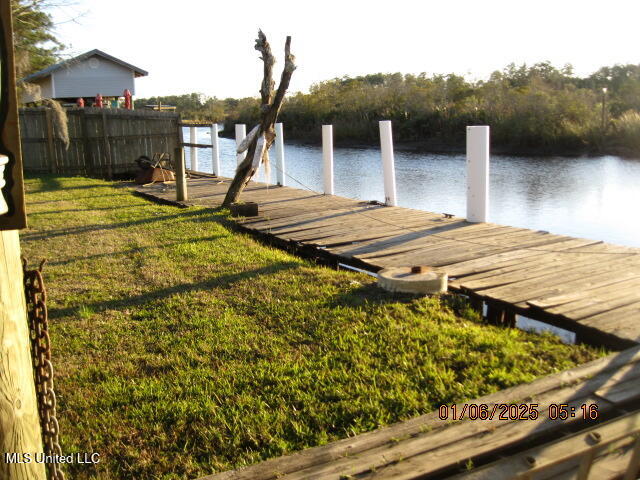 No Choctaw Street, Bay Saint Louis, Mississippi image 7