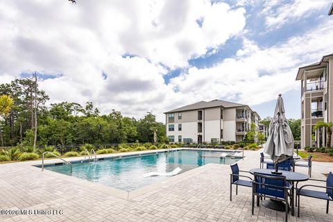 Condo For Sale - 2501 Bienville Boulevard<br/> Ocean Springs, MS 39564