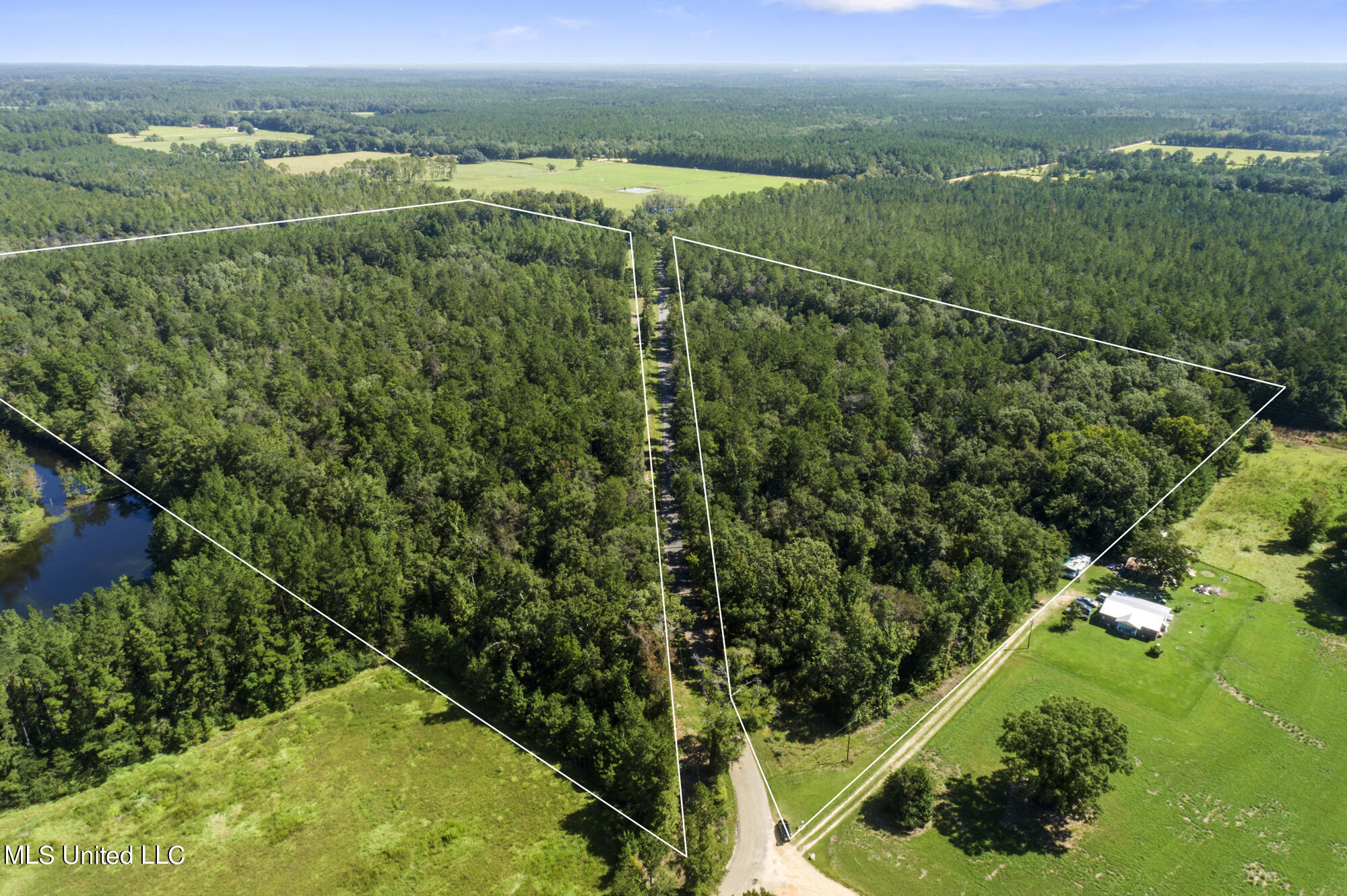 Jernigan Road, Leakesville, Mississippi image 1