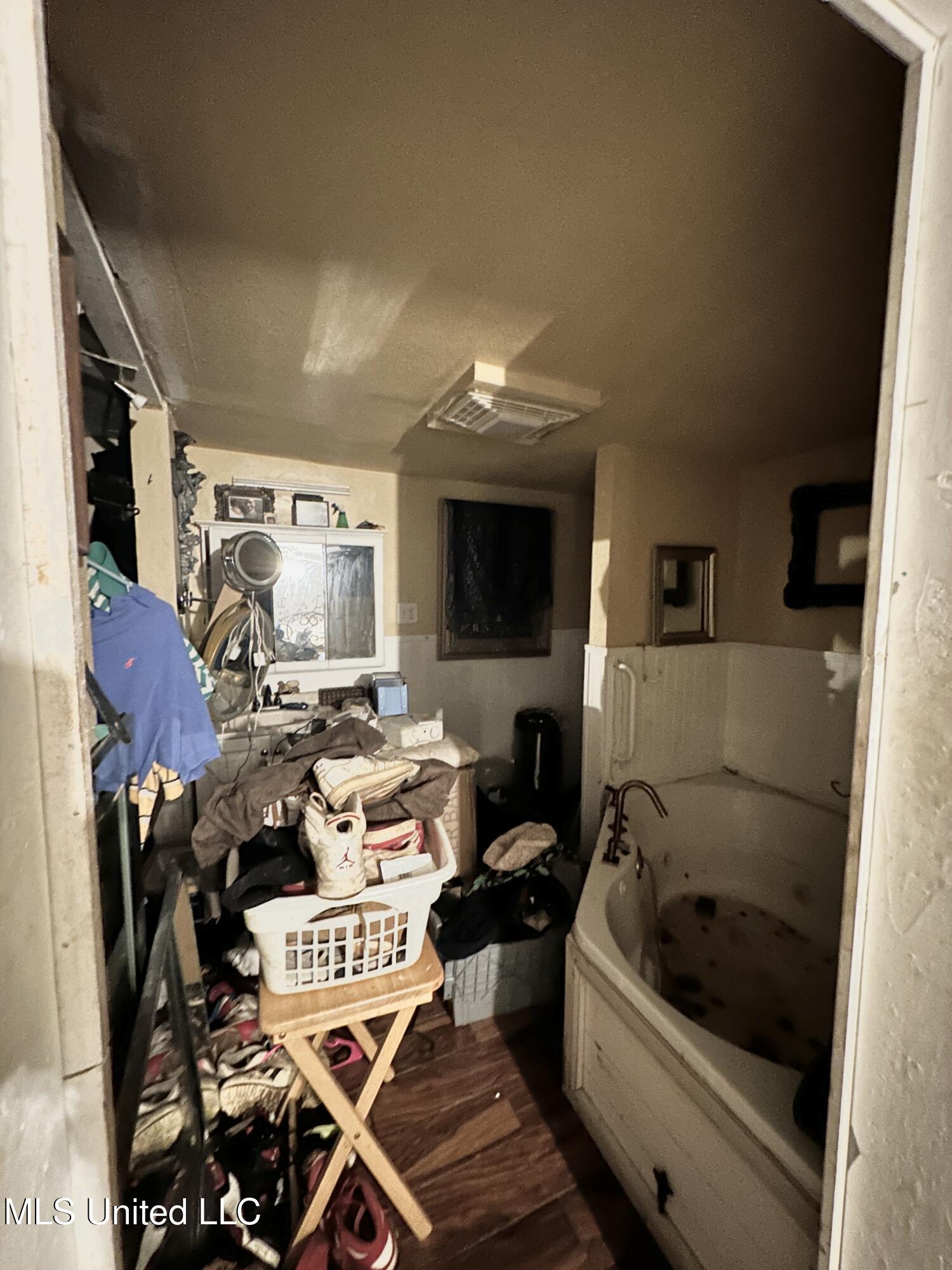 378 White Chapel Road, Carriere, Mississippi image 13
