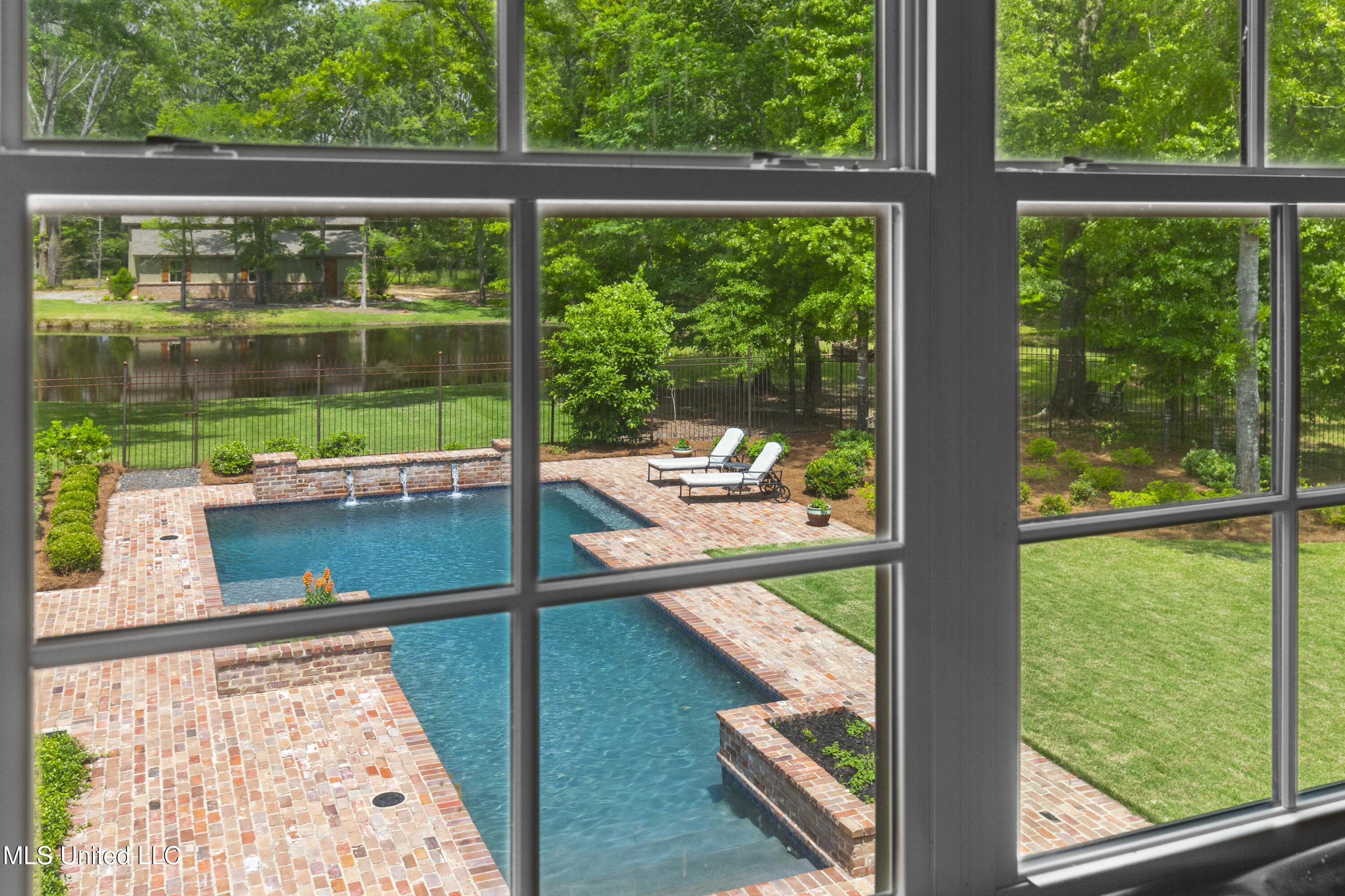 100 Stonebridge Drive, Madison, Mississippi image 36