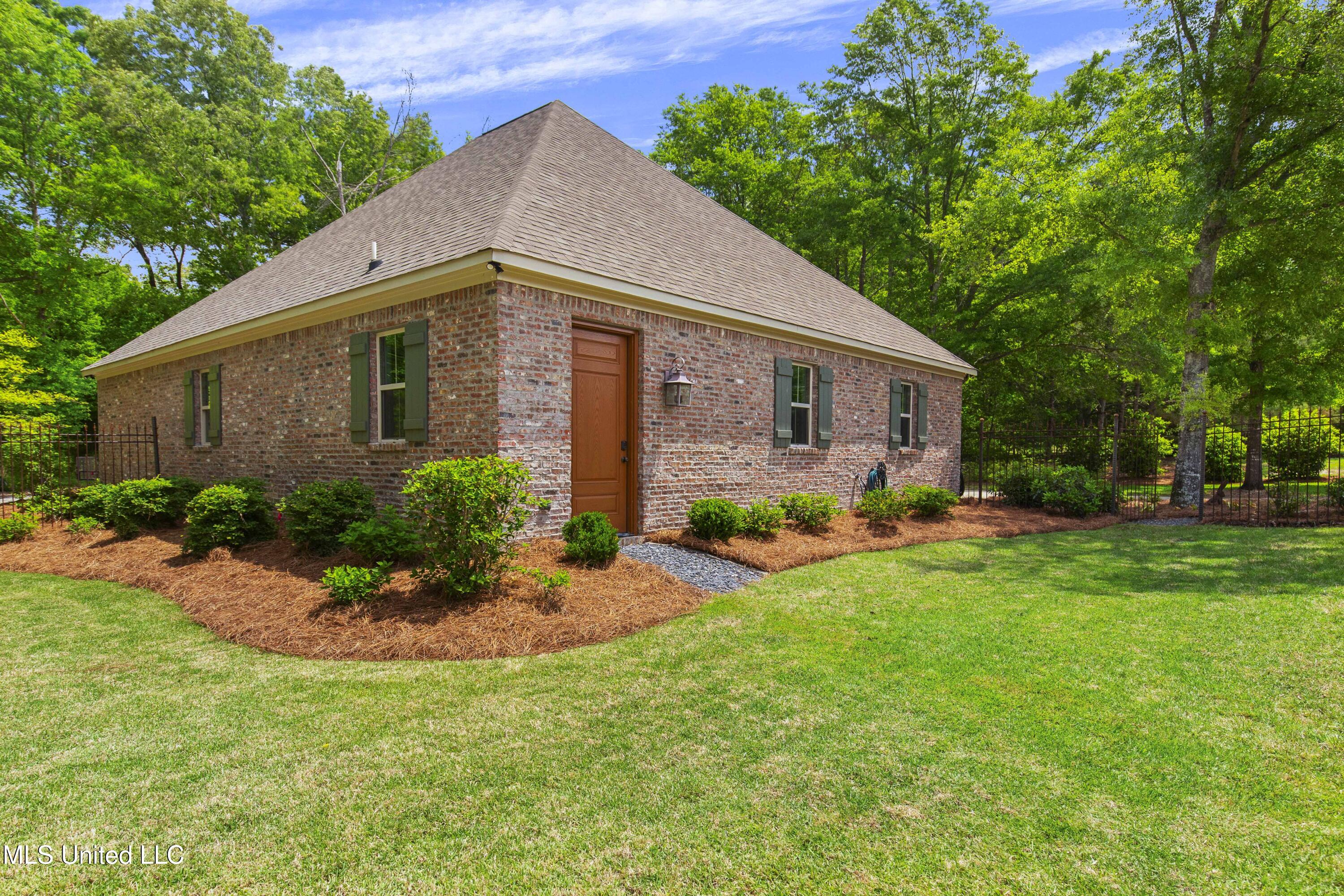 100 Stonebridge Drive, Madison, Mississippi image 41
