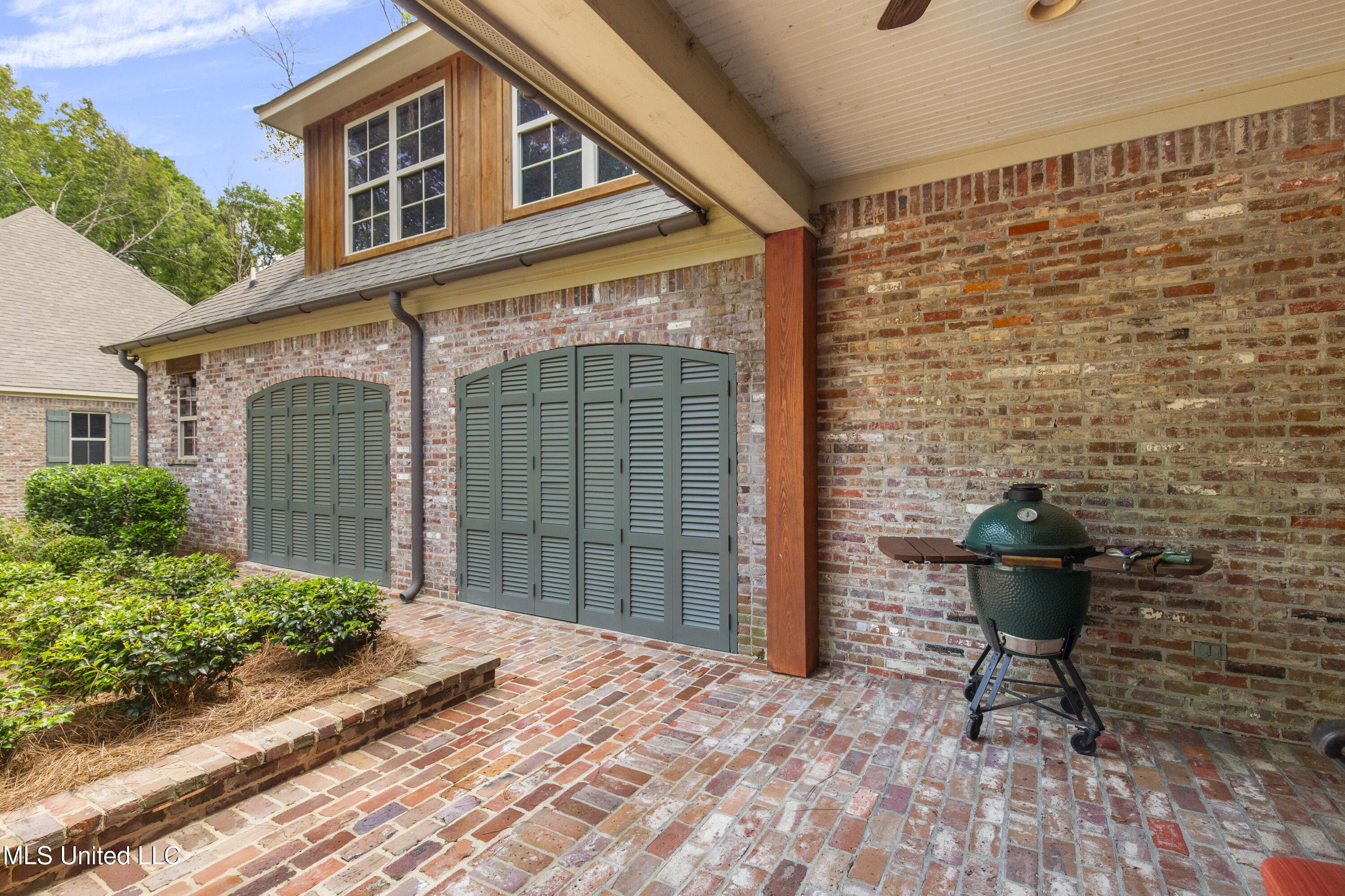 100 Stonebridge Drive, Madison, Mississippi image 38