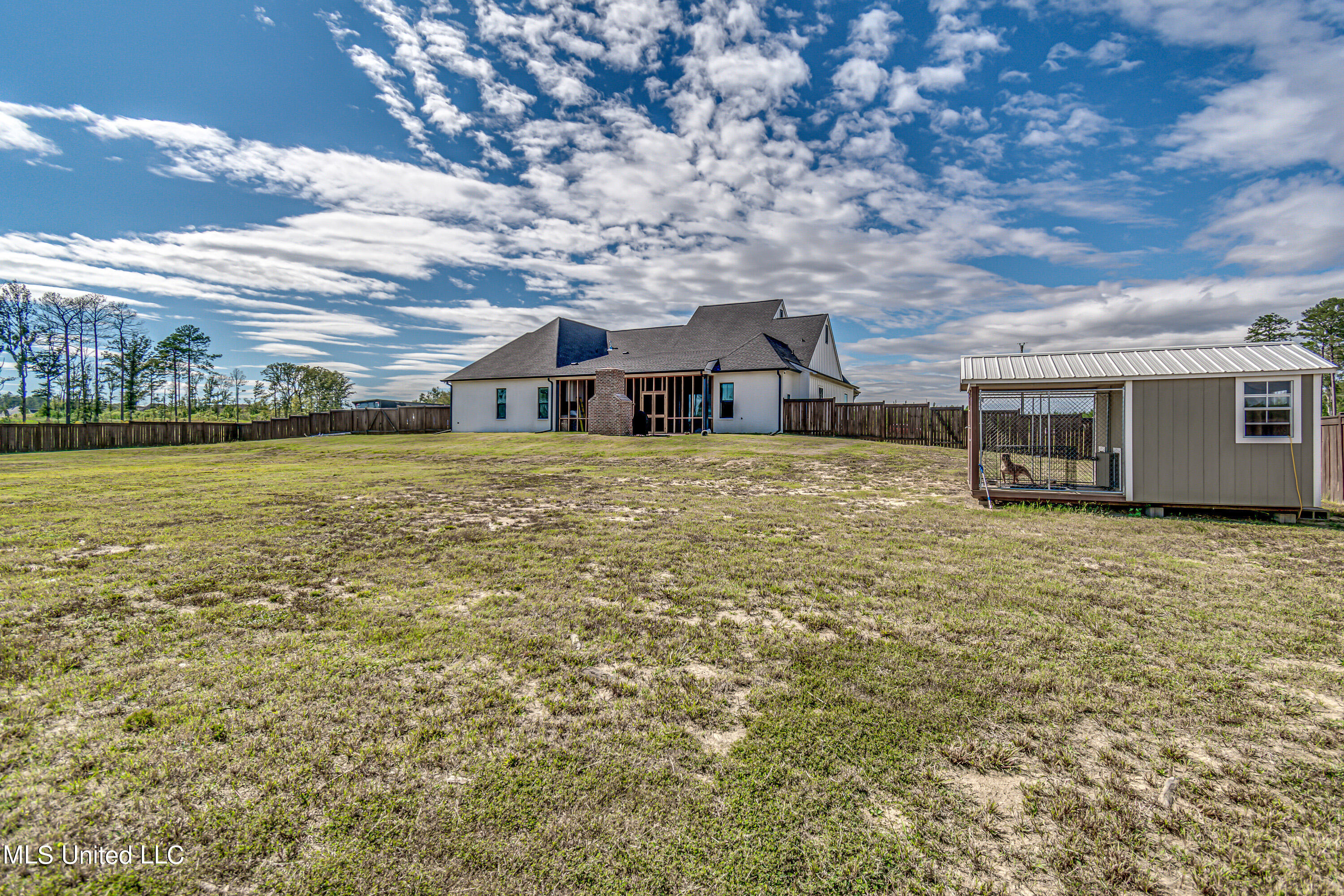 Brandon, Mississippi 39047, United States, 4 Bedrooms Bedrooms, ,4 BathroomsBathrooms,Residential,Pending,40706