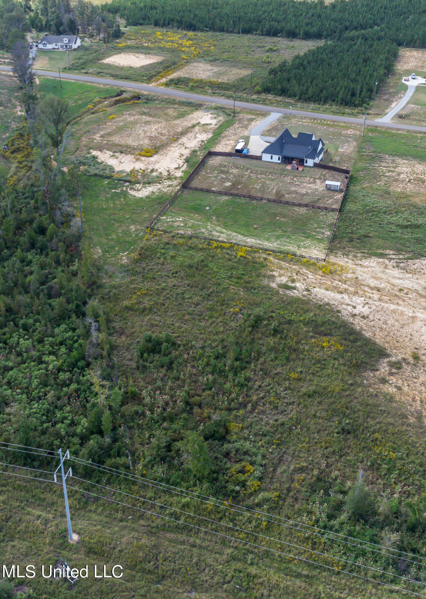 Brandon, Mississippi 39047, United States, 4 Bedrooms Bedrooms, ,4 BathroomsBathrooms,Residential,Pending,40706