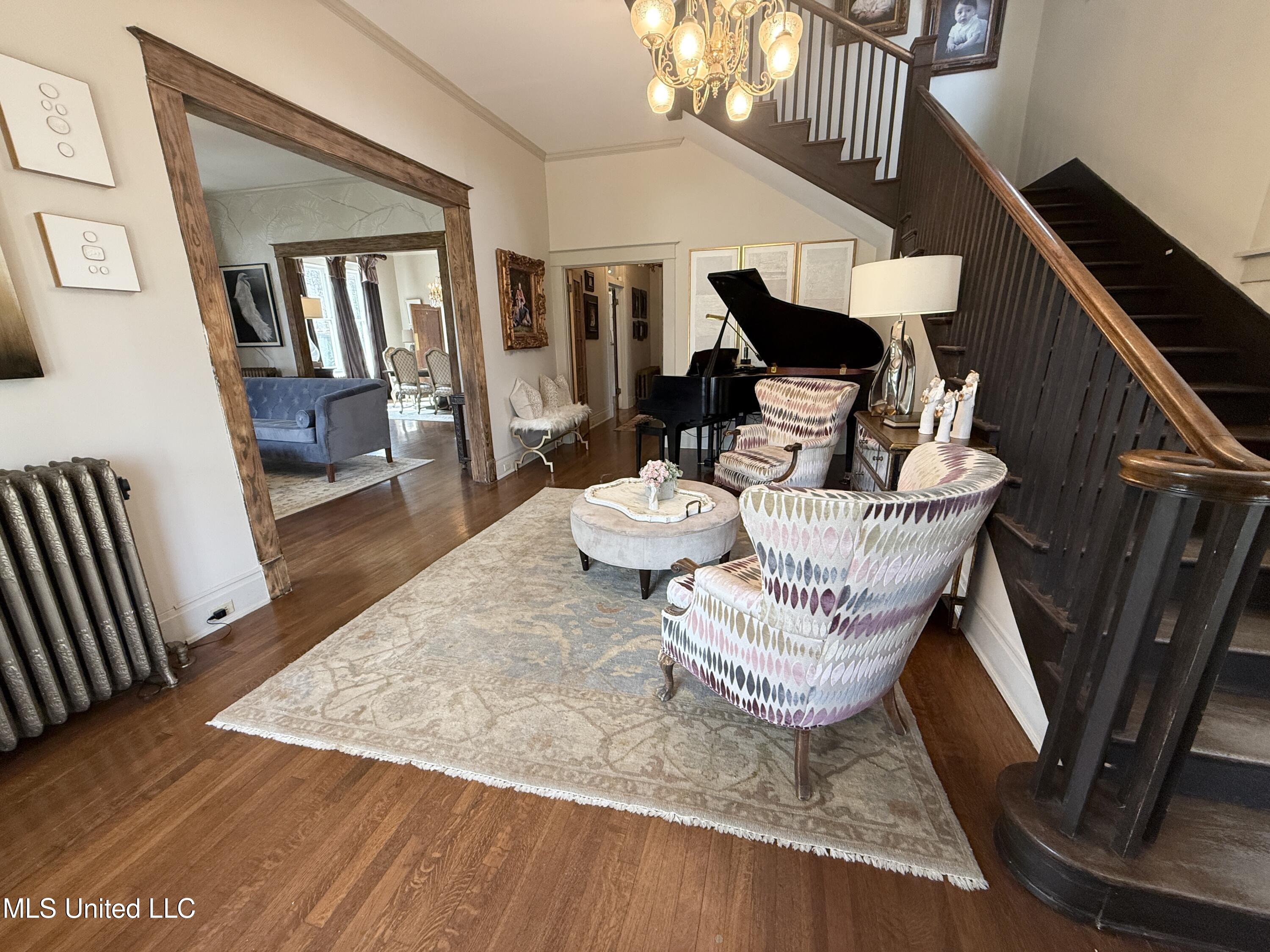 307 Grand Boulevard, Greenwood, Mississippi image 4