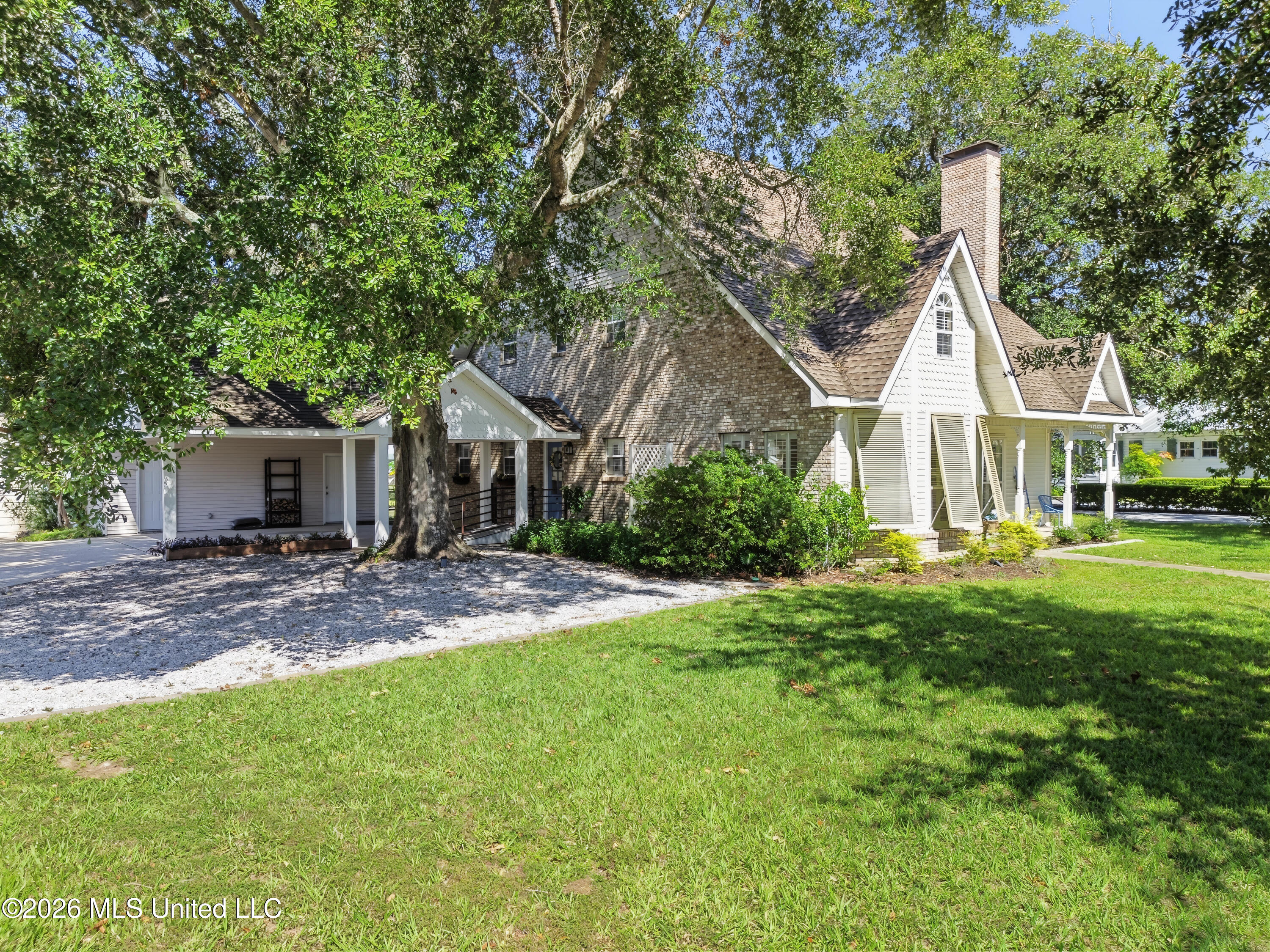 723 Old Spanish Trail