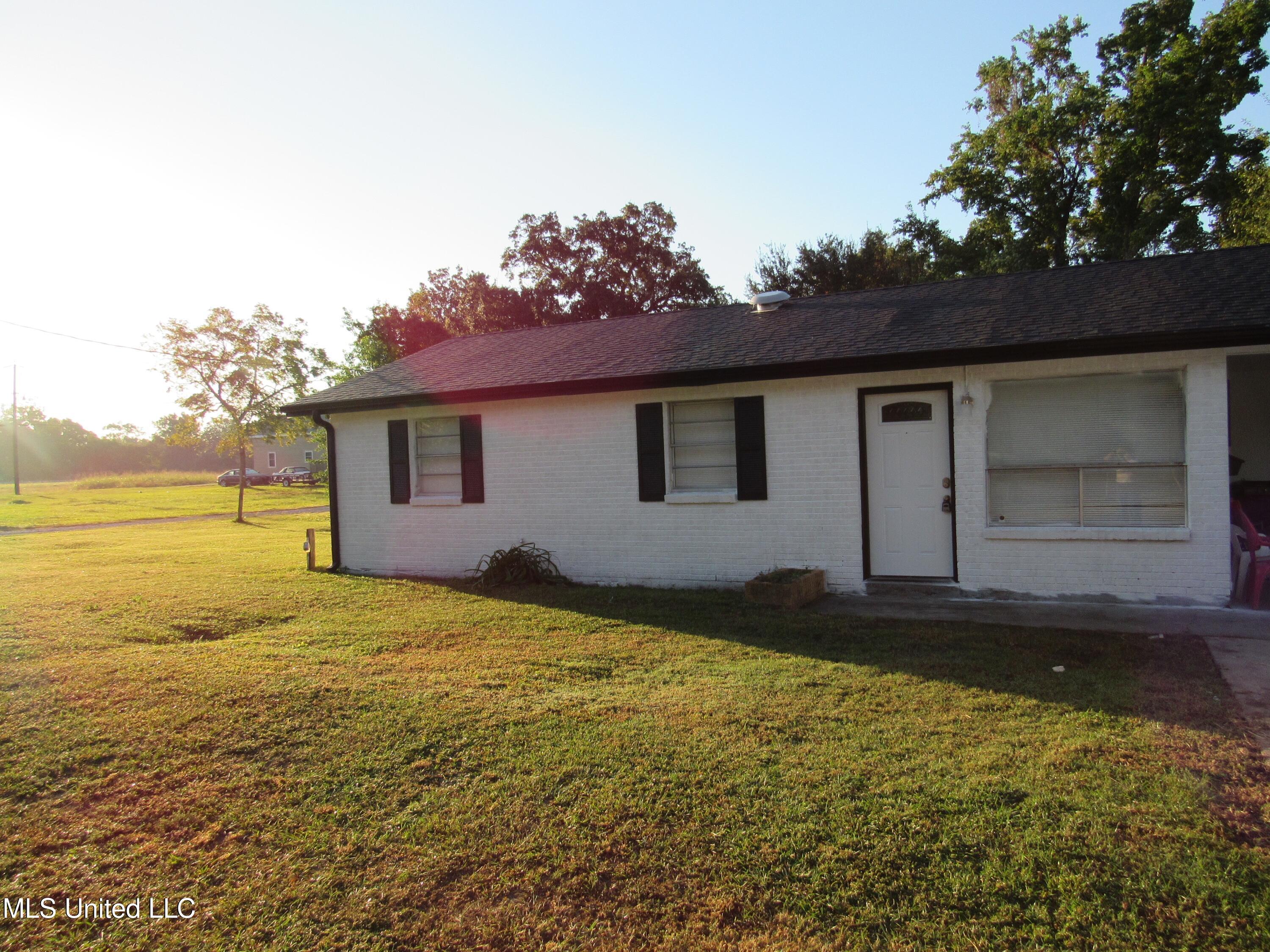 1238 37th Avenue, Gulfport, Mississippi image 1