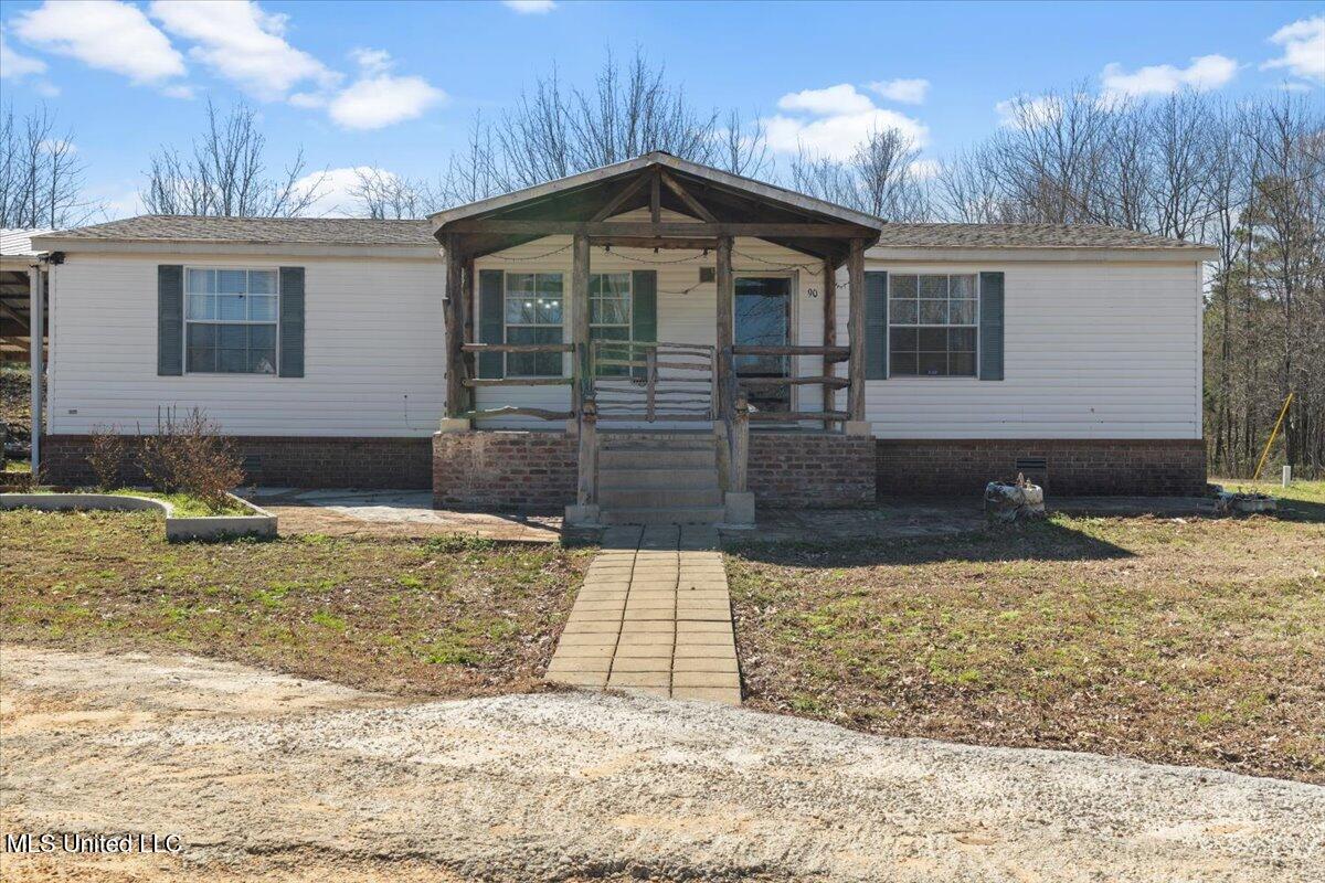 90 Beechtree Lane, Byhalia, Mississippi image 1