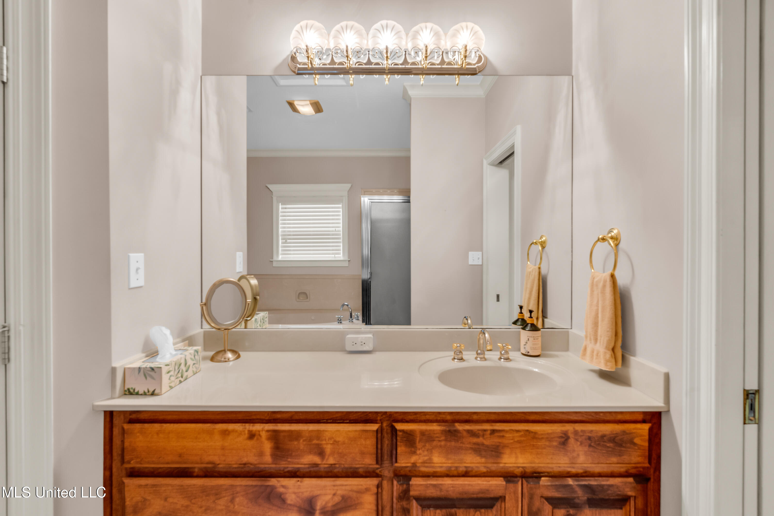 422 Cachemont Cove, Biloxi, Mississippi image 16