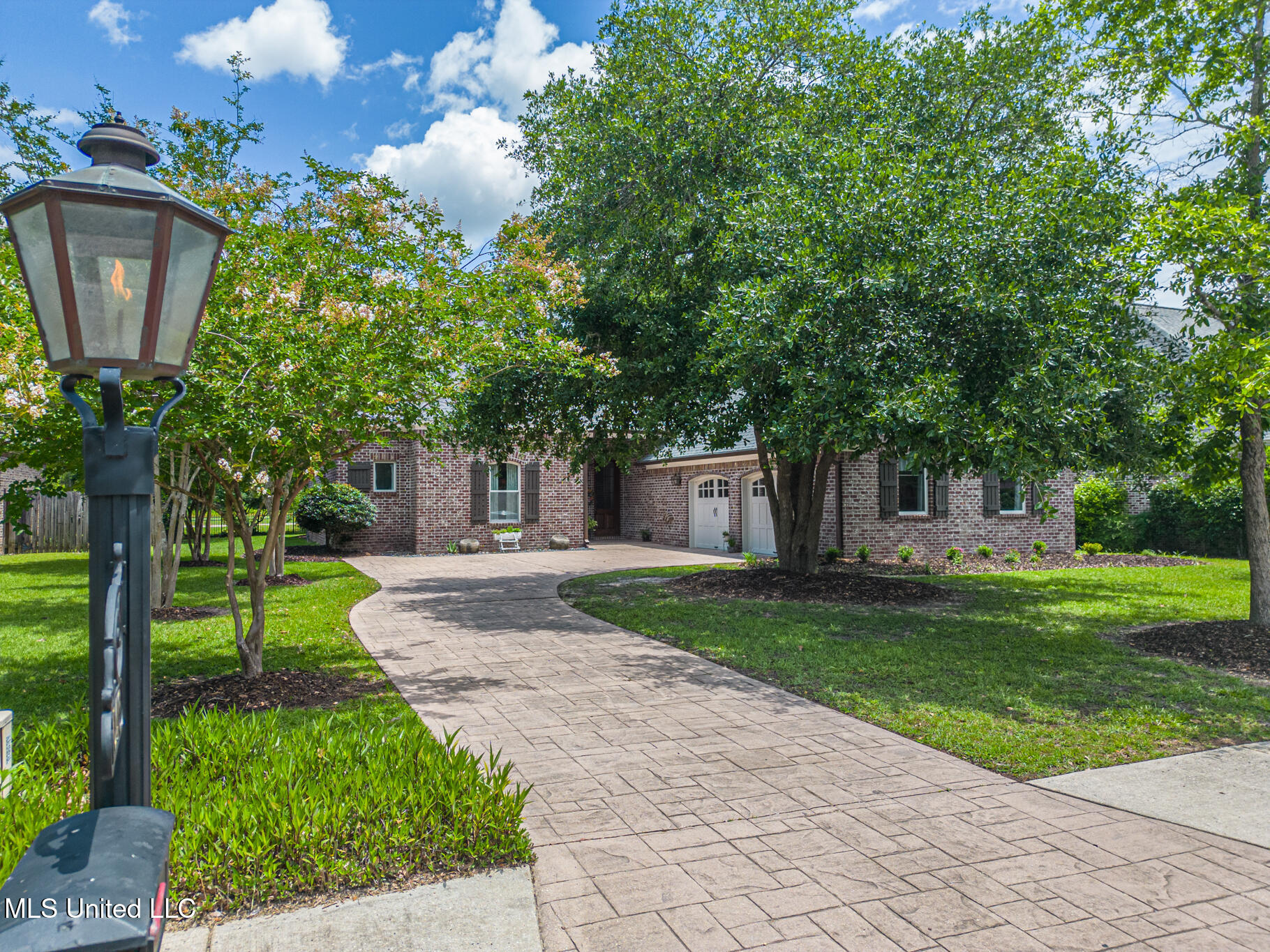 7046 Rolling Green Drive, Pass Christian, Mississippi image 31
