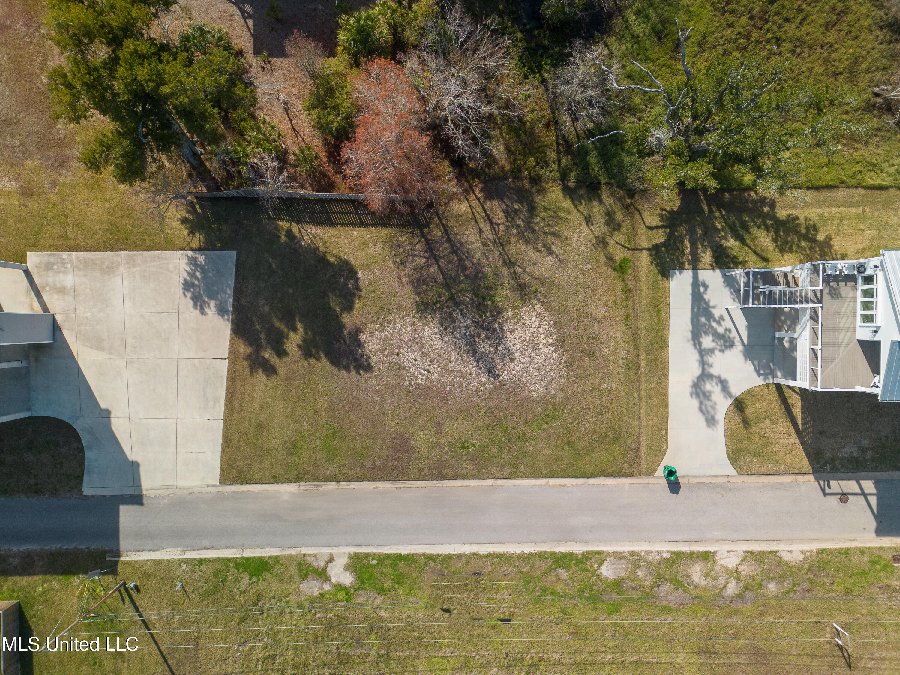 103 Saint Joseph Street, Waveland, Mississippi image 4