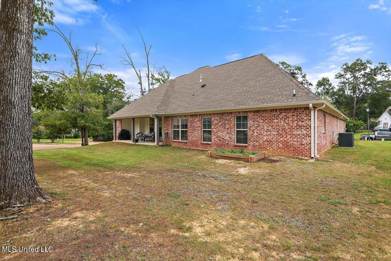 101 Pine Ridge Drive, Canton, Mississippi image 33