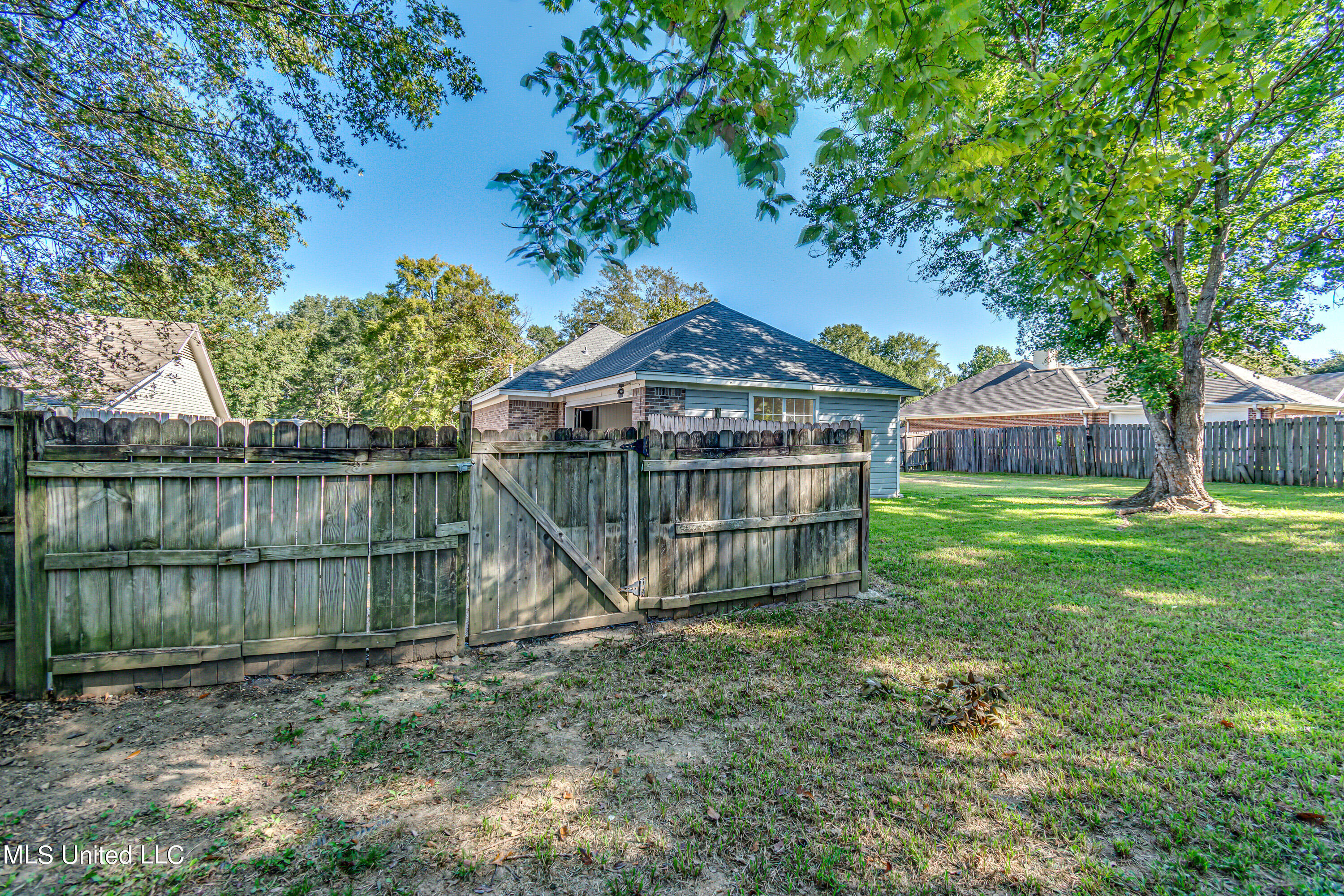 1031 N Azalea Drive, Madison, Mississippi image 46