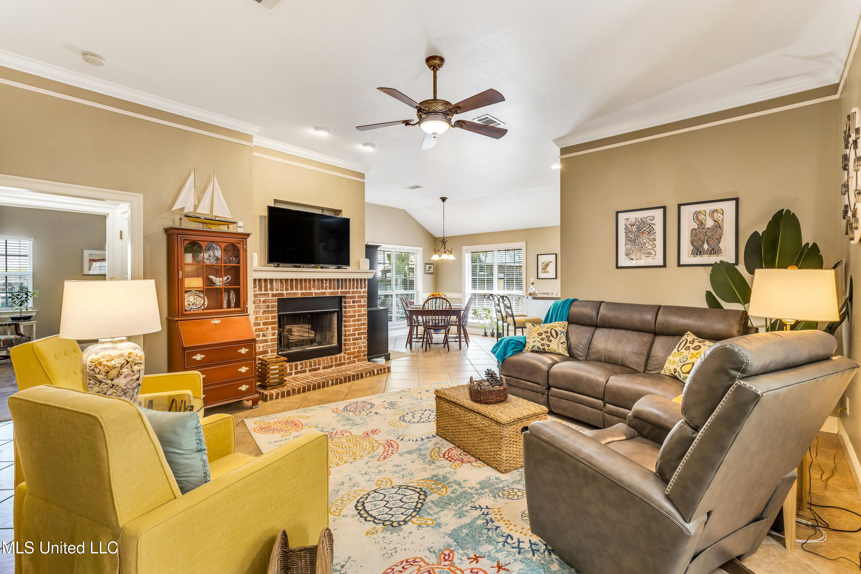 1426 Porpoise Drive, Ocean Springs, Mississippi image 5