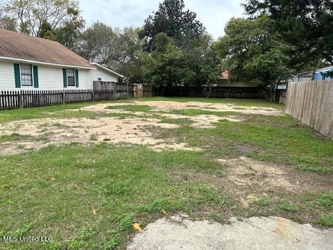 Vacant Land For Sale - 249 Laurel Court<br/> Harrison County, Biloxi, MS 39530