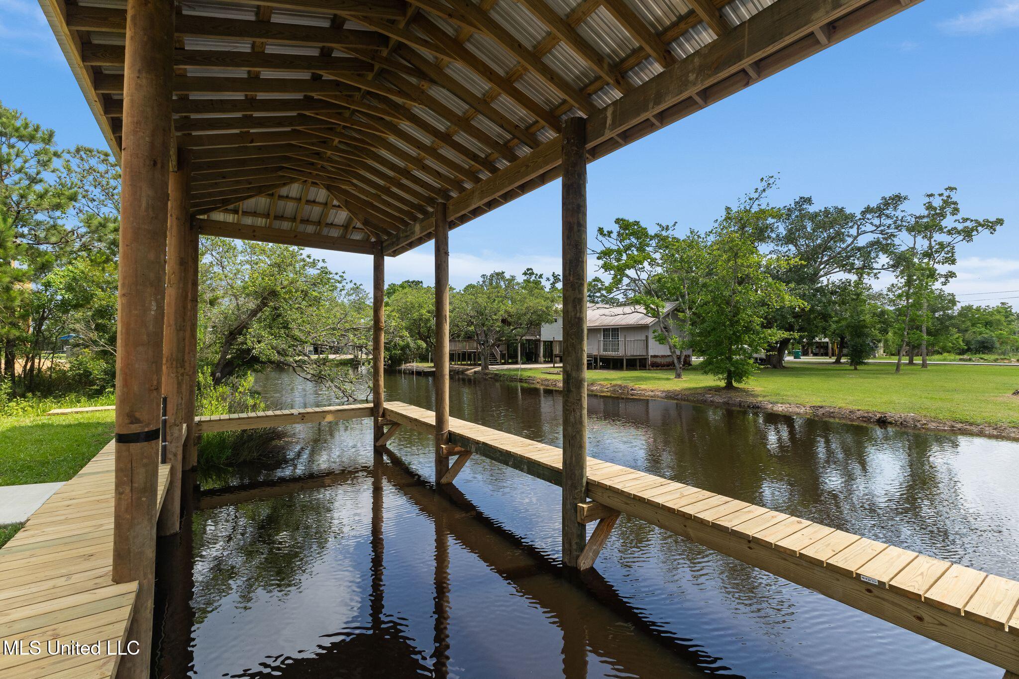 5052 Nebraska Street, Bay Saint Louis, Mississippi image 35