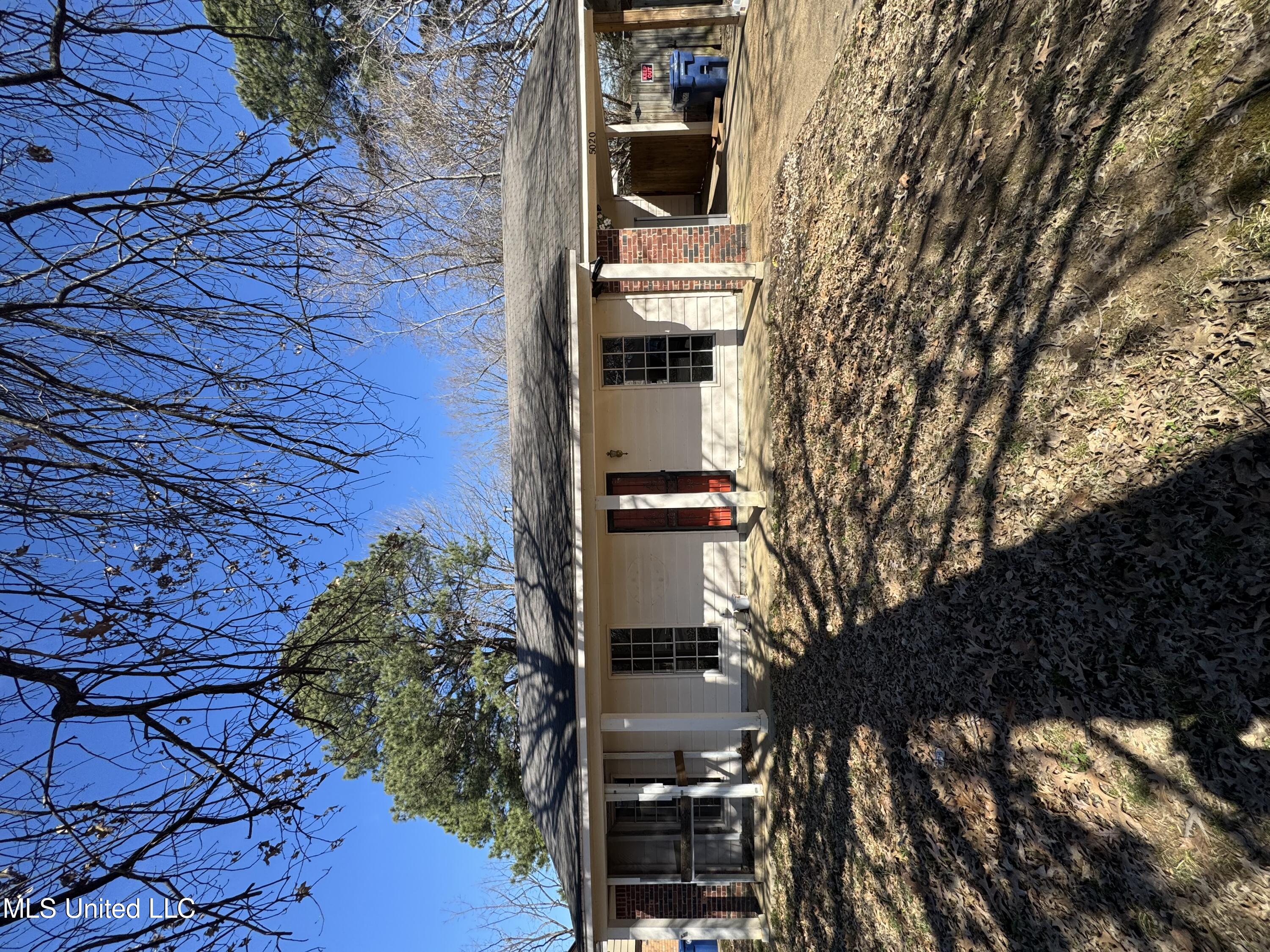 5020 Gray Drive, Horn Lake, Mississippi image 1