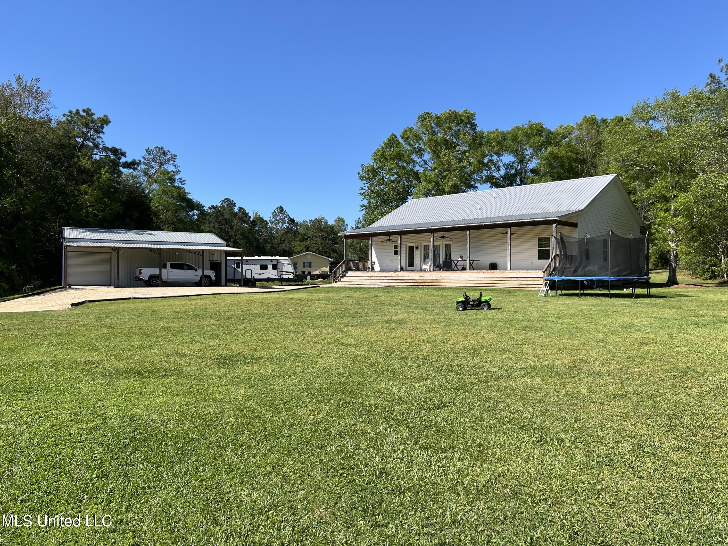 18 Harbor Lane, Carriere, Mississippi image 17