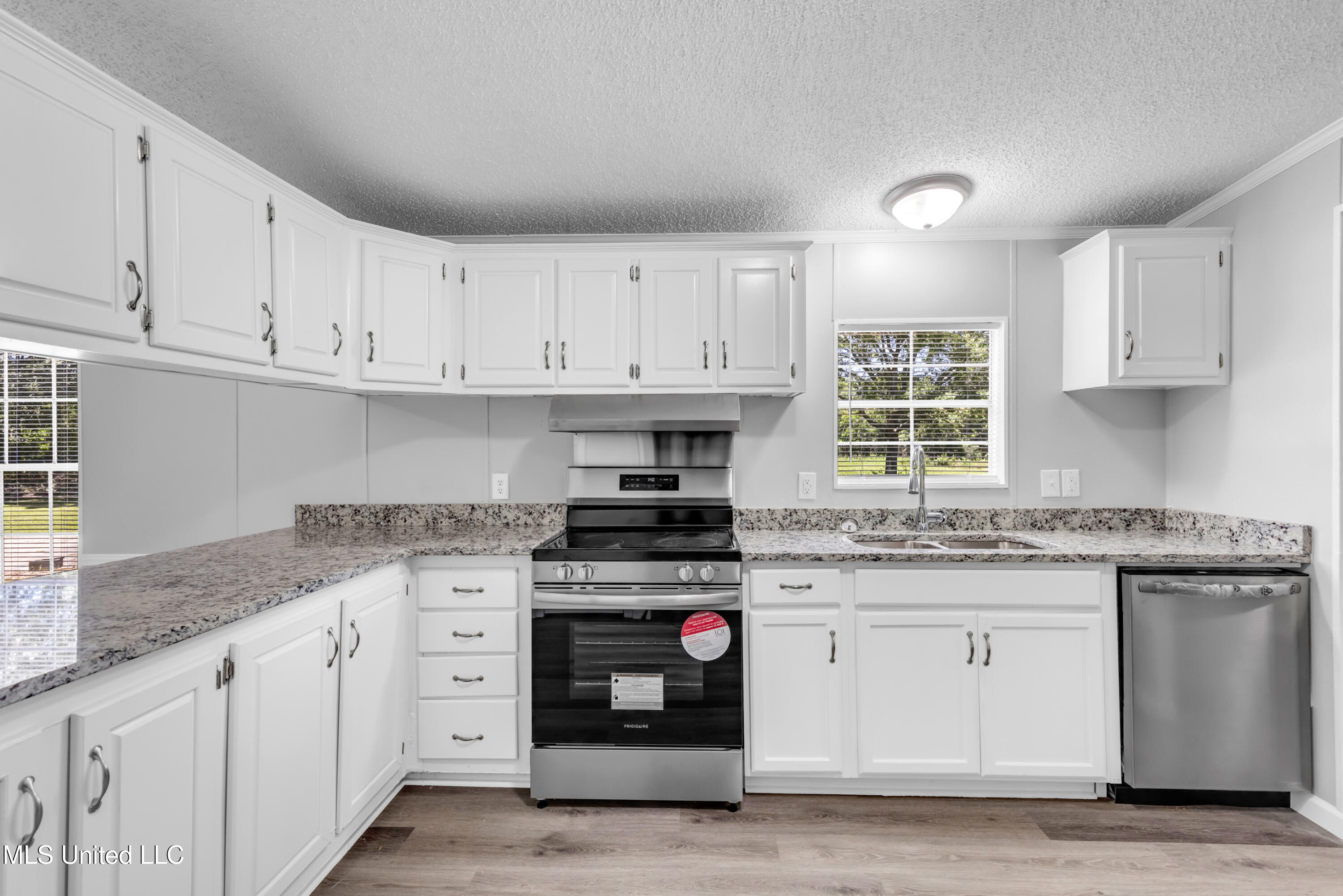 13921 Sagebrush Trail, Moss Point, Mississippi image 9