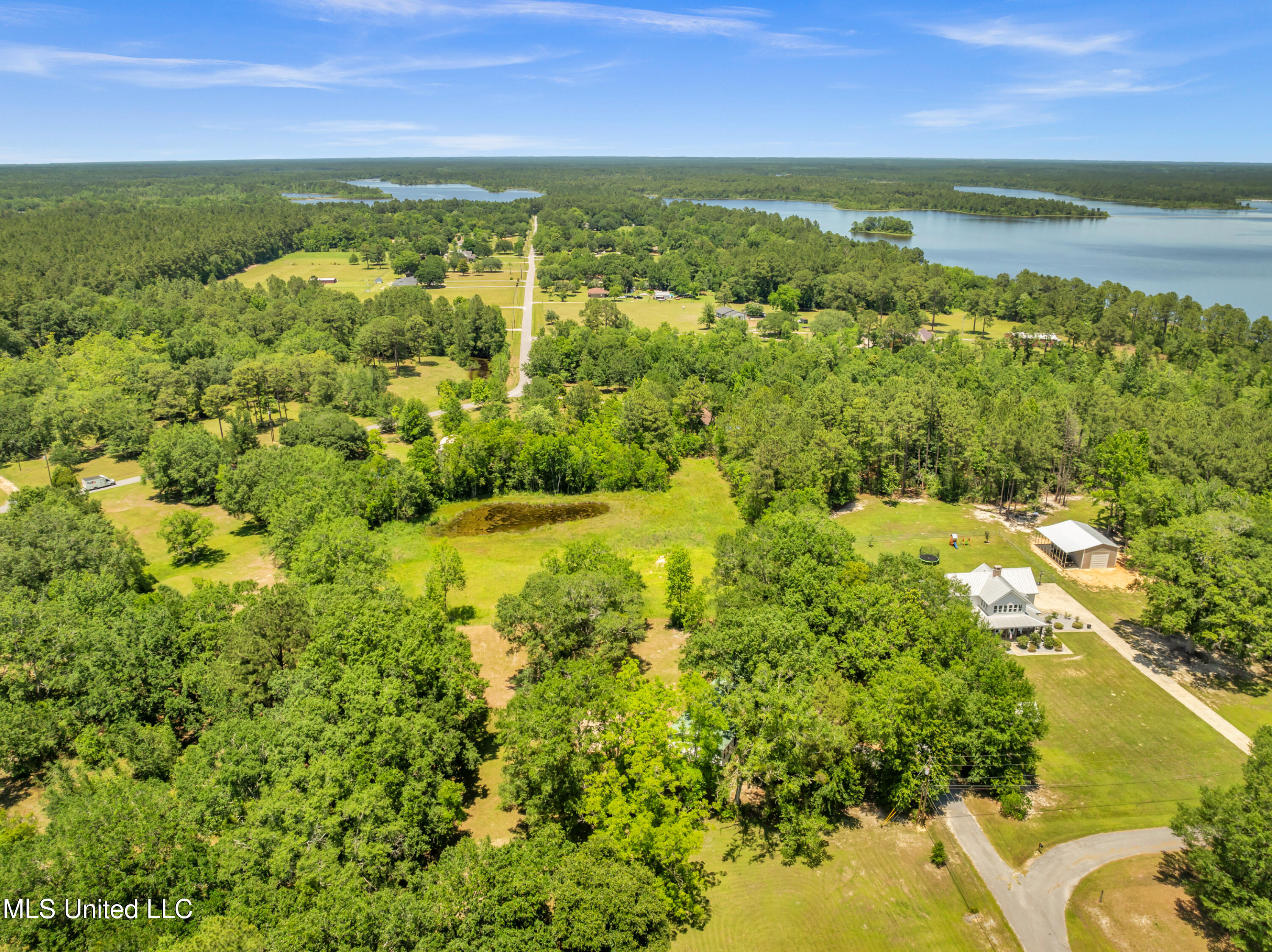 13921 Sagebrush Trail, Moss Point, Mississippi image 33