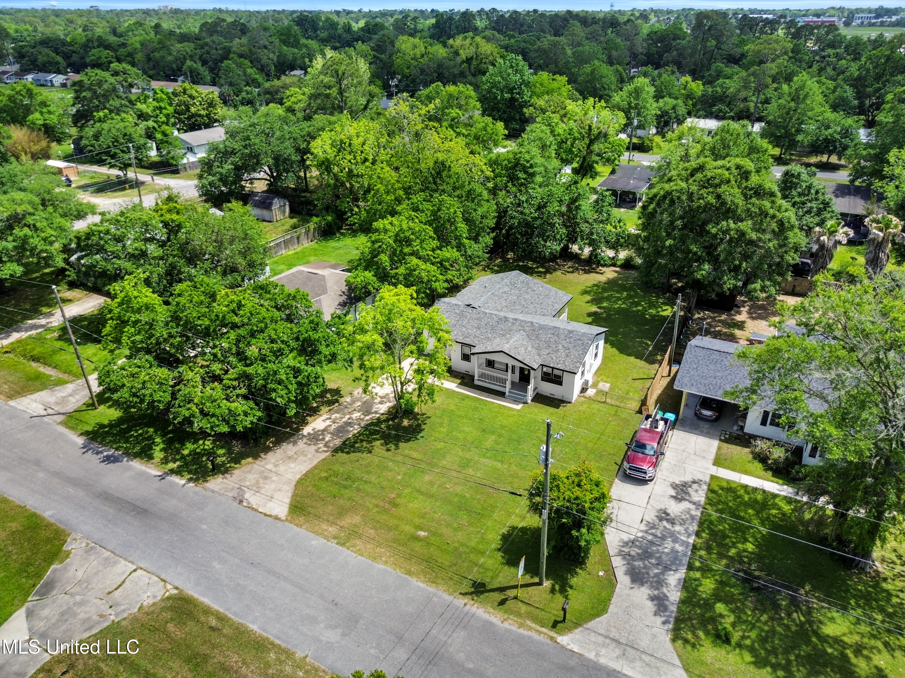 305 43rd Street, Gulfport, Mississippi image 6