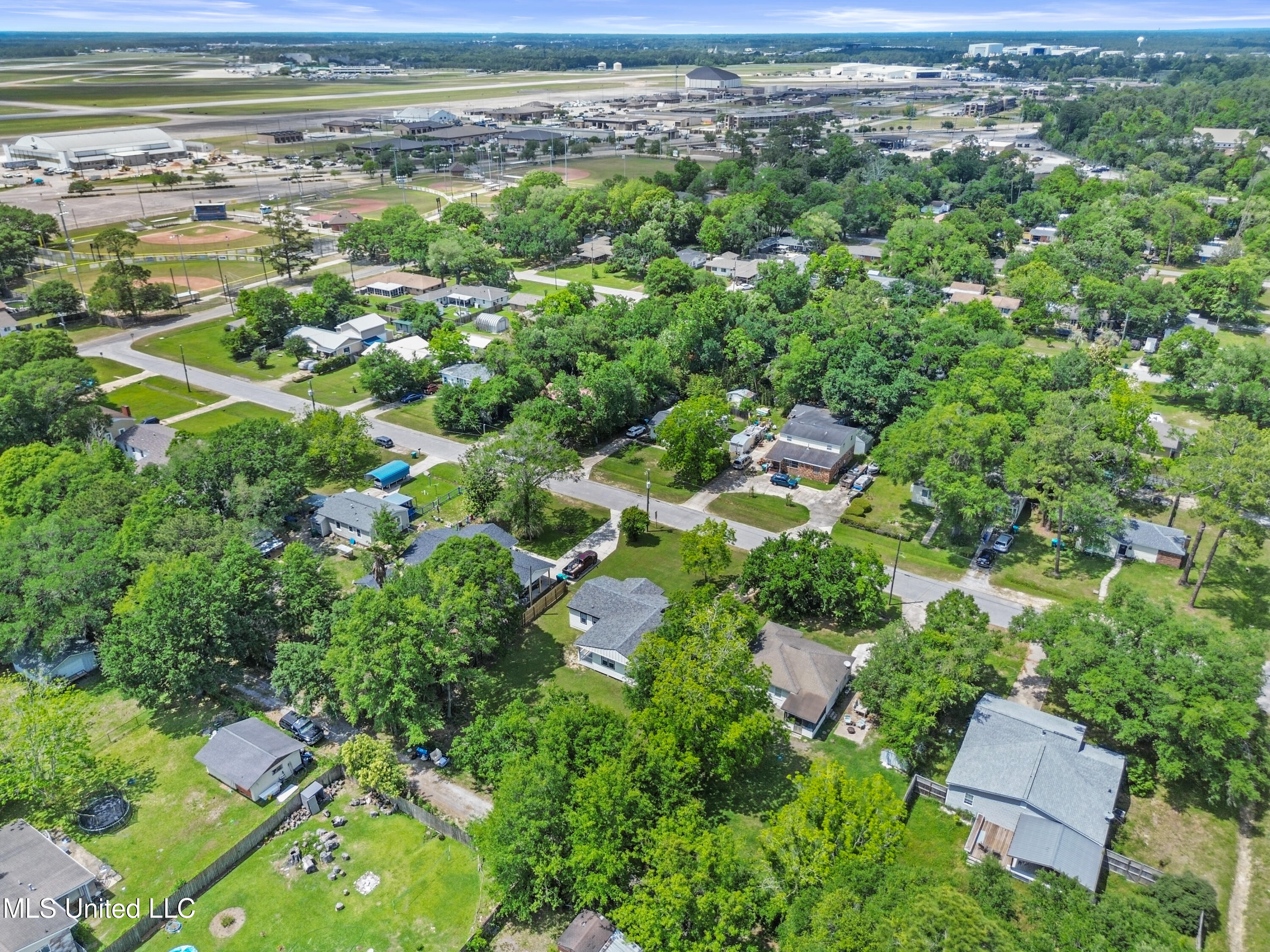 305 43rd Street, Gulfport, Mississippi image 8