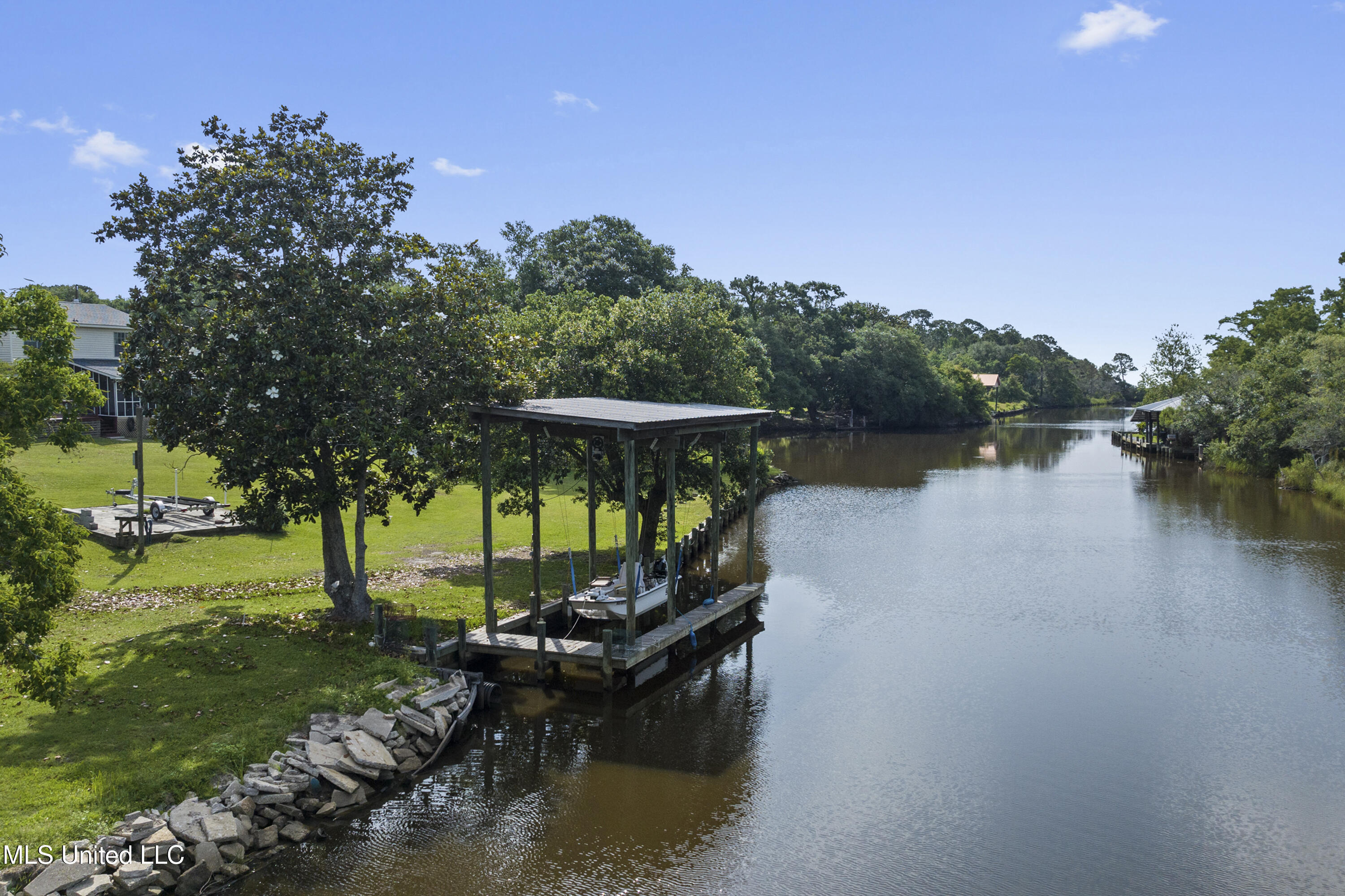 1621 Pat Drive, Gautier, Mississippi image 36