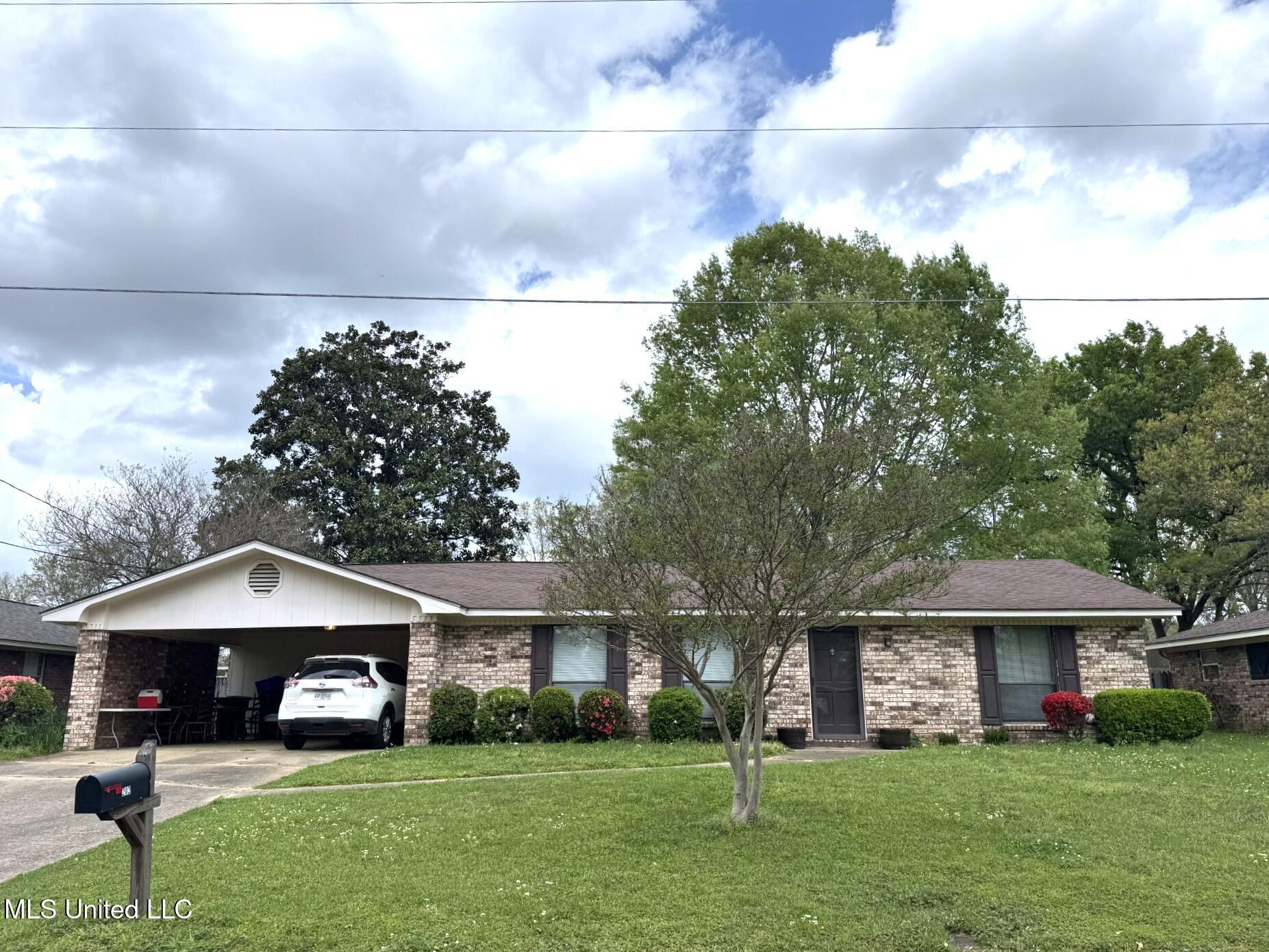 202 Lindberg Avenue, Natchez, Mississippi image 1
