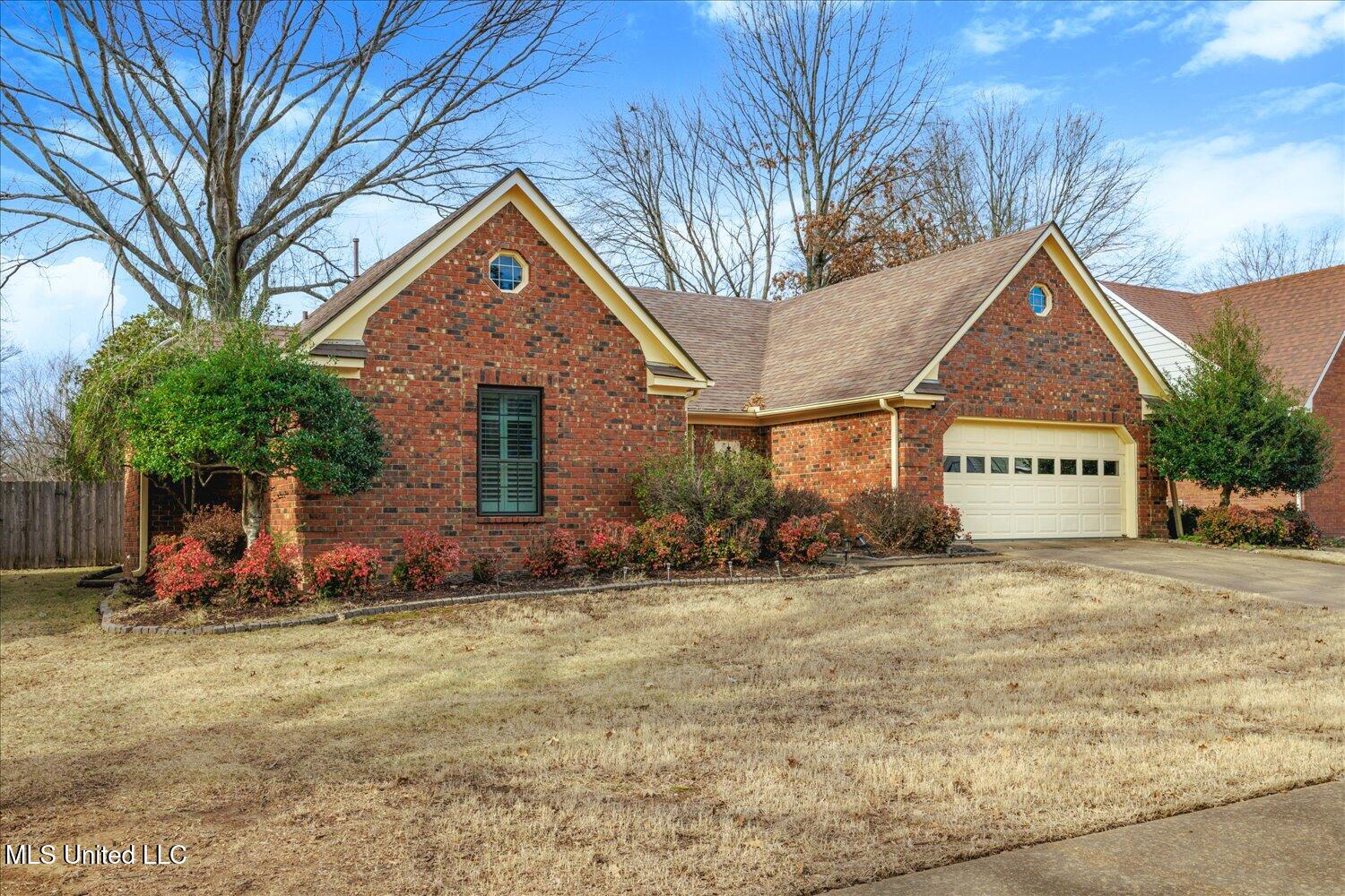 6545 Timber Pine Drive, Southaven, Mississippi image 2