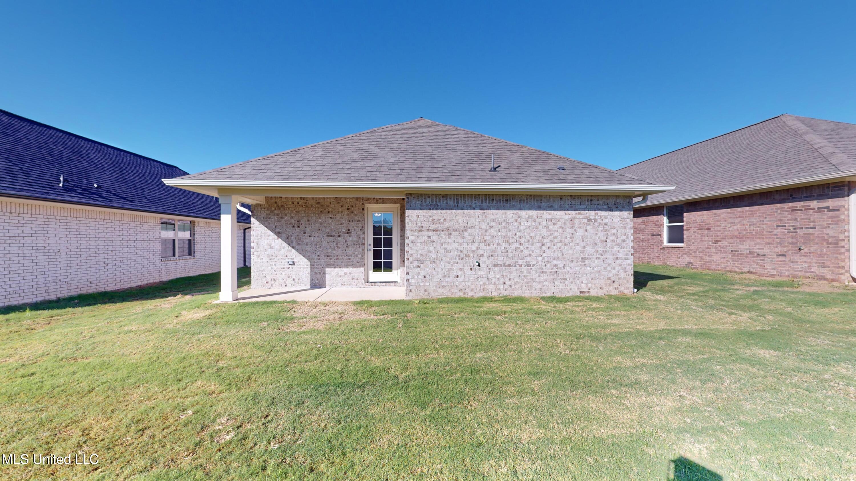 7902 Gardendale Drive, Olive Branch, Mississippi image 22