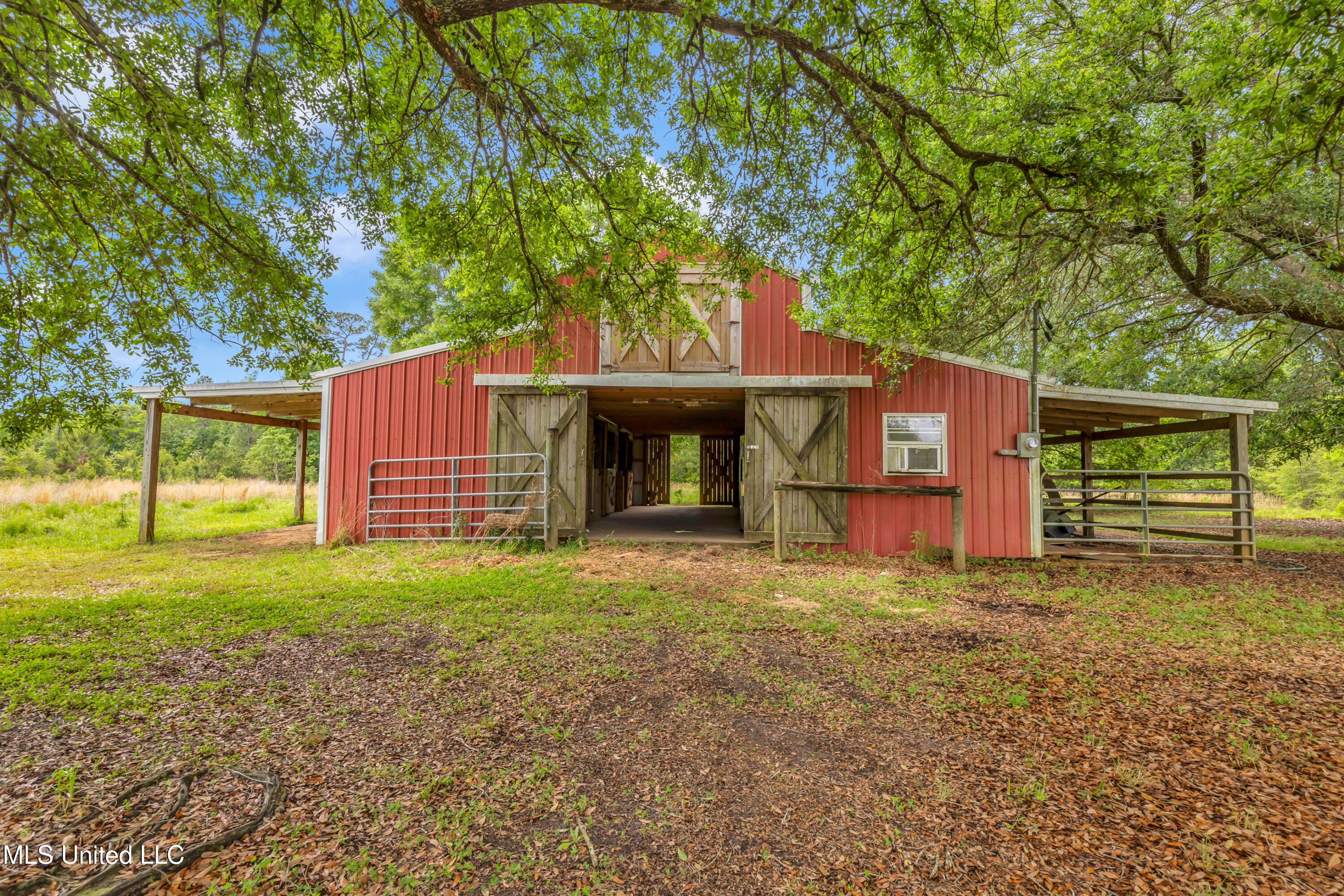 11300 Max Bryant Road, Moss Point, Mississippi image 8