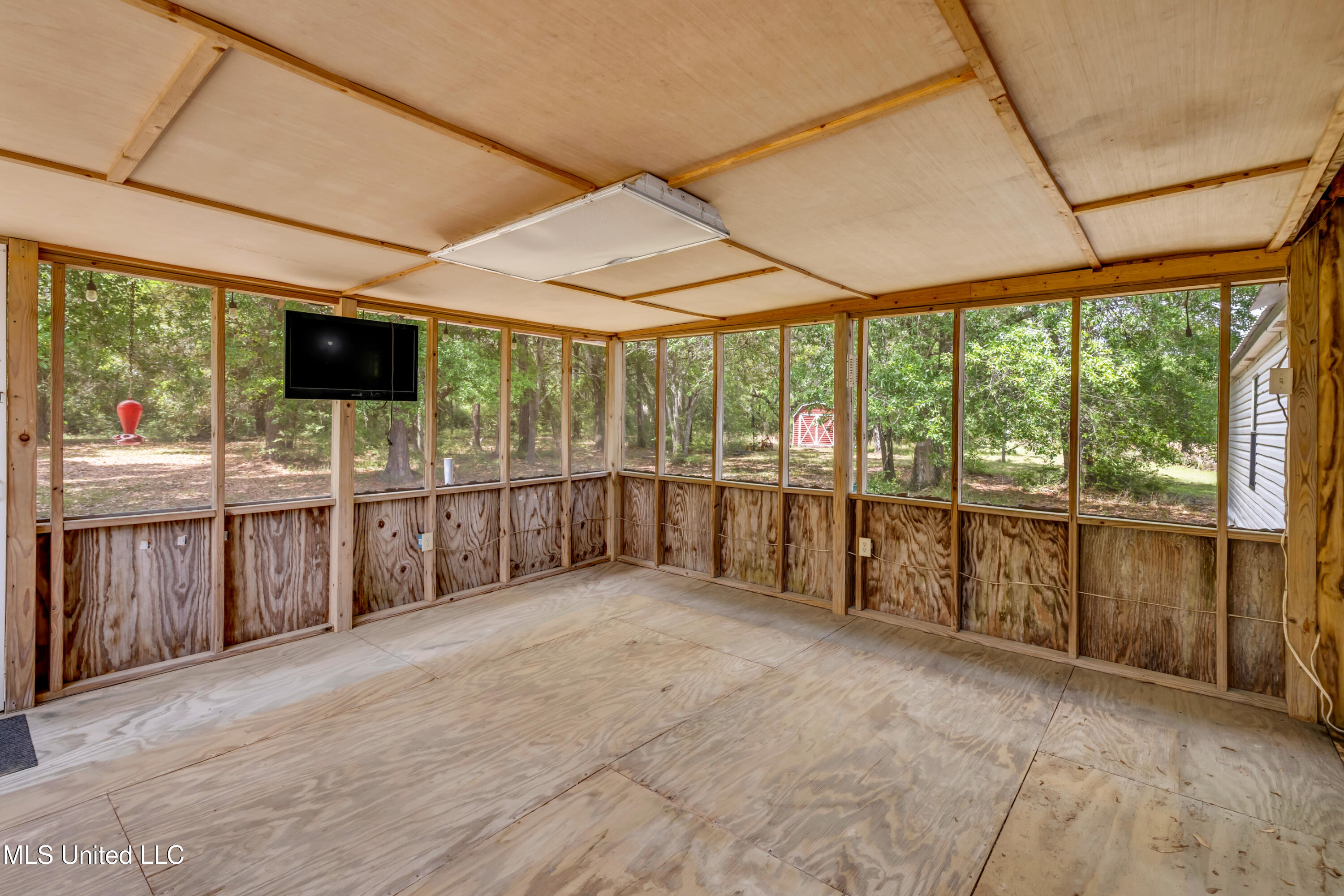 11300 Max Bryant Road, Moss Point, Mississippi image 43