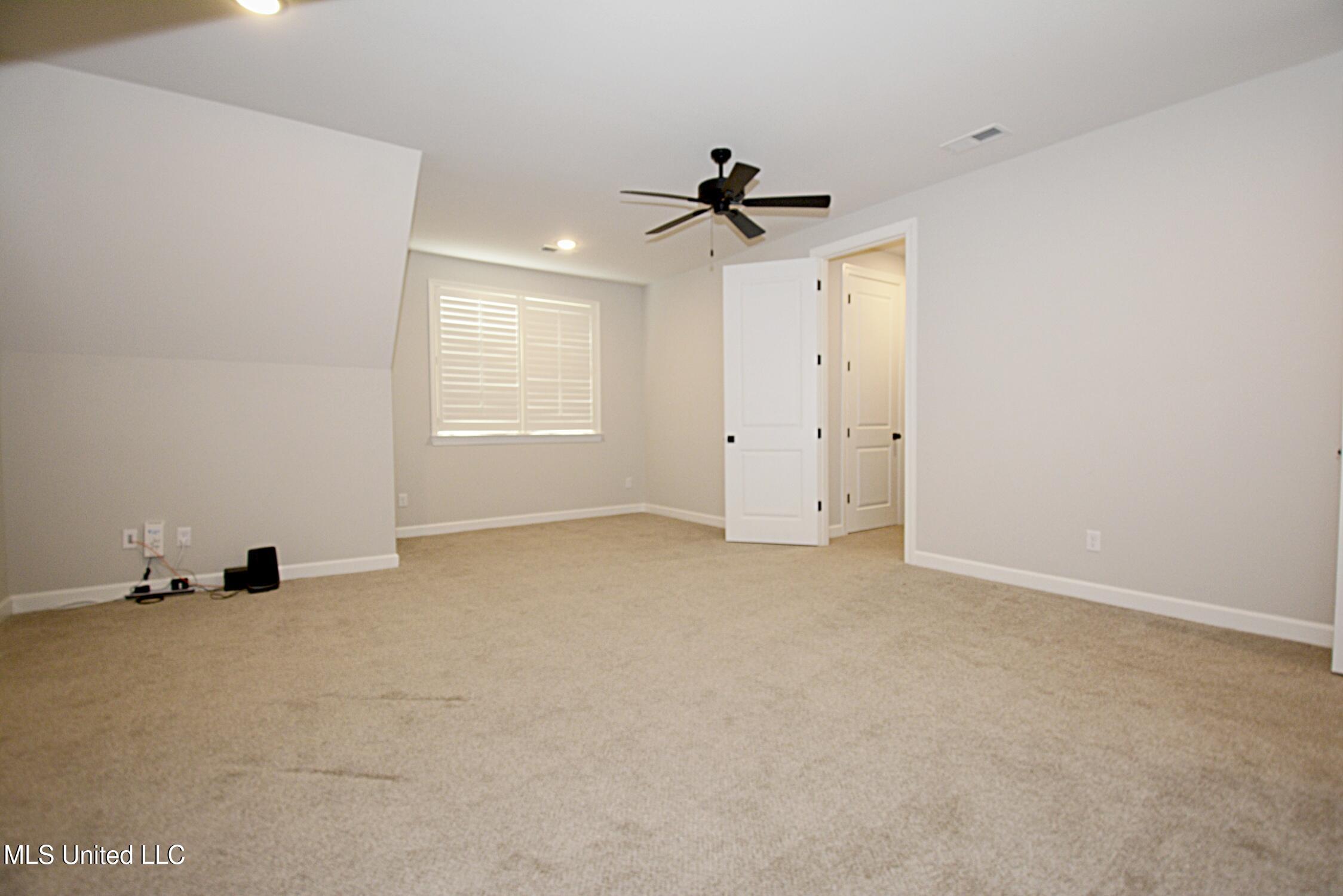 2194 Livingston Way, Hernando, Mississippi image 34