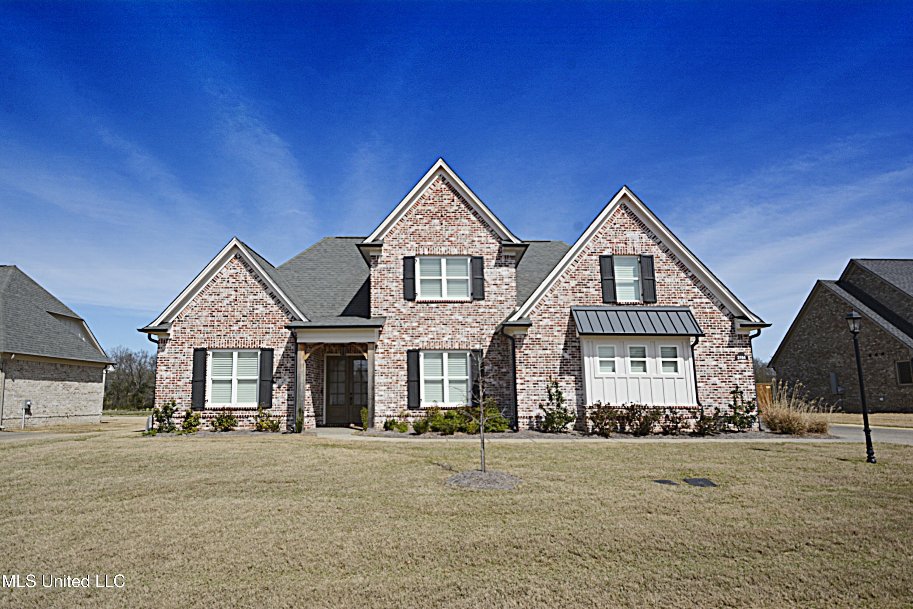 2194 Livingston Way, Hernando, Mississippi image 1