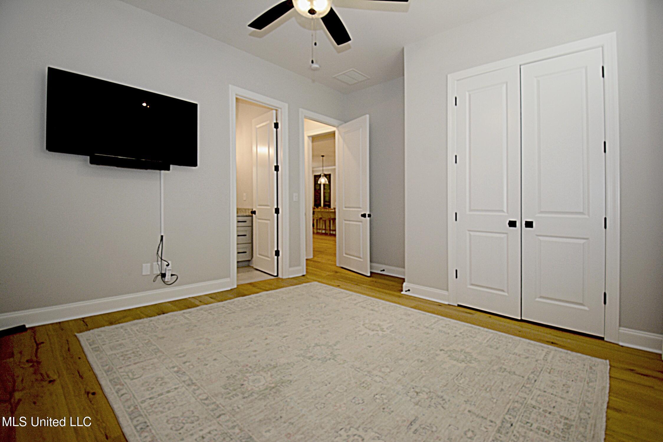 2194 Livingston Way, Hernando, Mississippi image 27