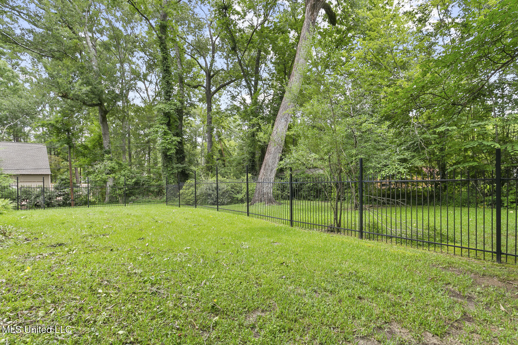 4418 Deer Creek Drive, Jackson, Mississippi image 34