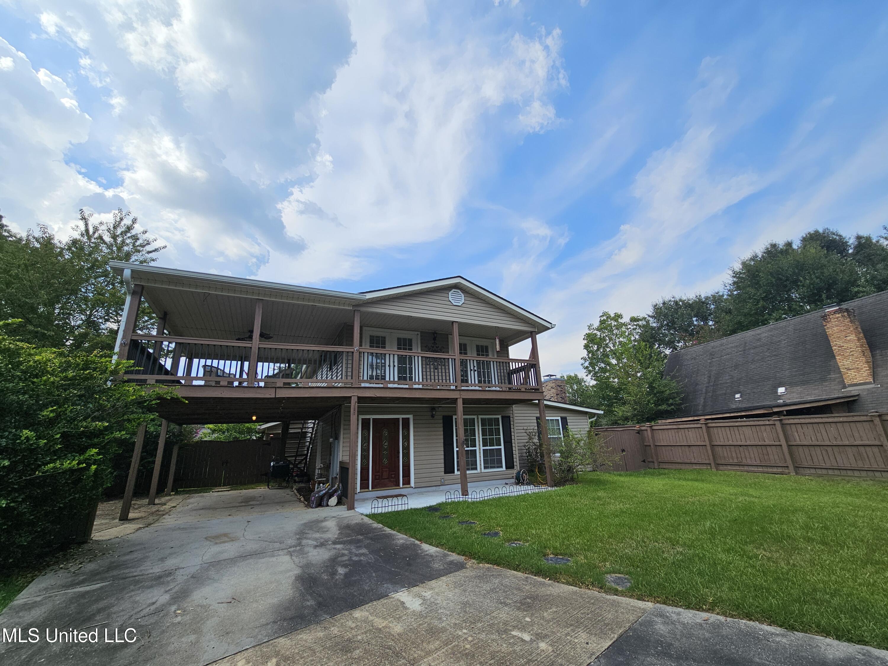 906 W Lakeshore Drive, Carriere, Mississippi image 25