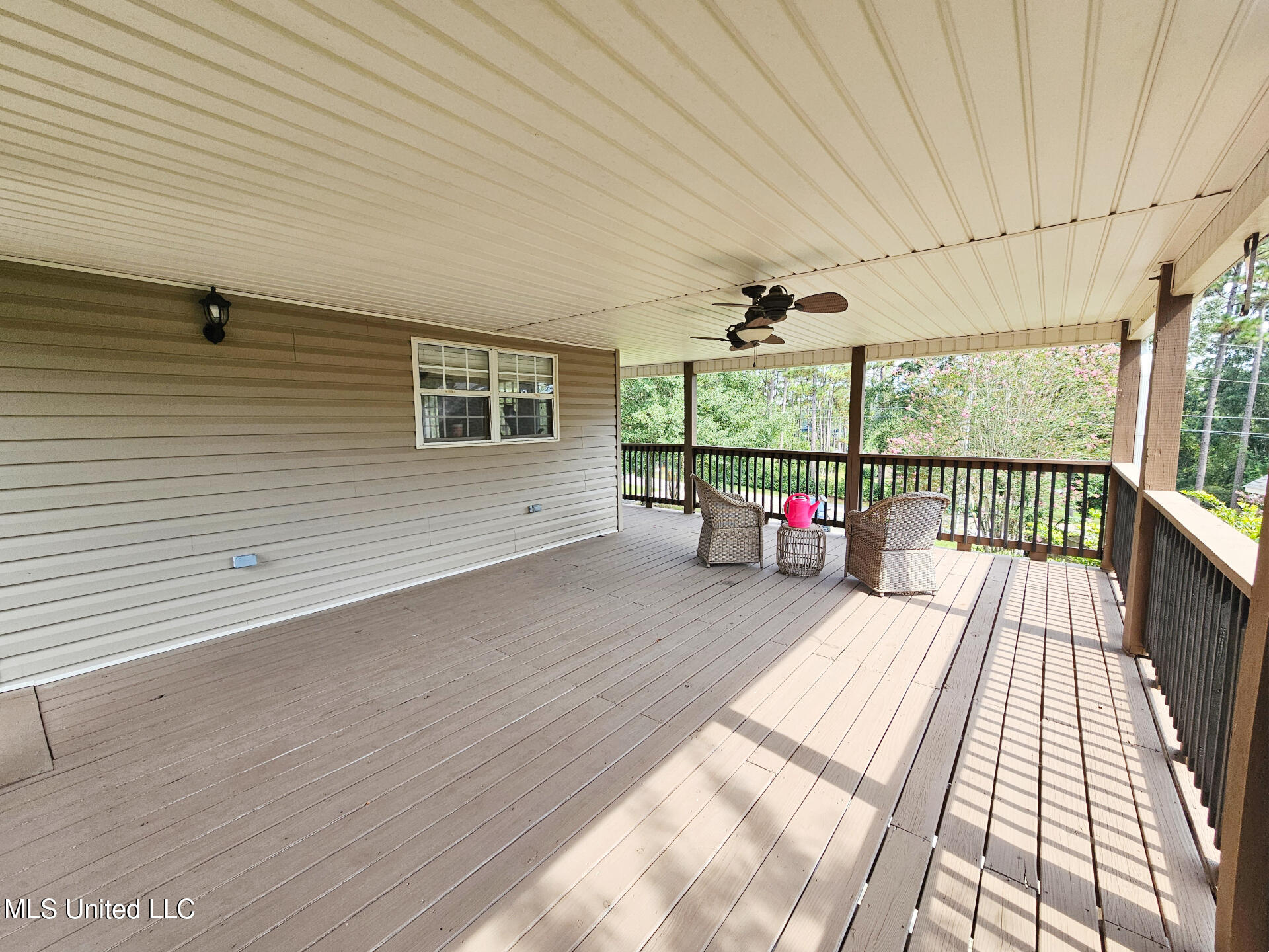 906 W Lakeshore Drive, Carriere, Mississippi image 18