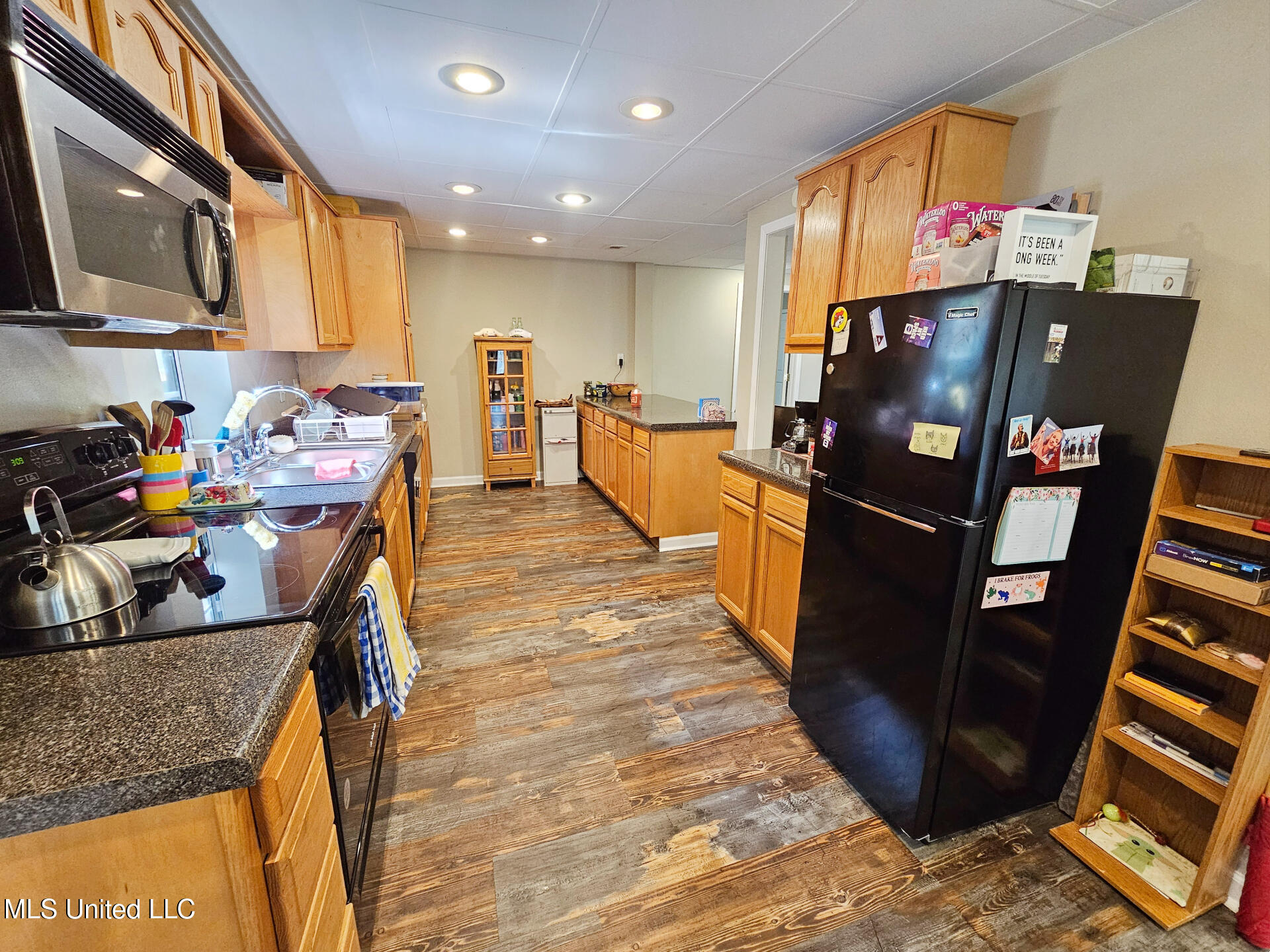 906 W Lakeshore Drive, Carriere, Mississippi image 3