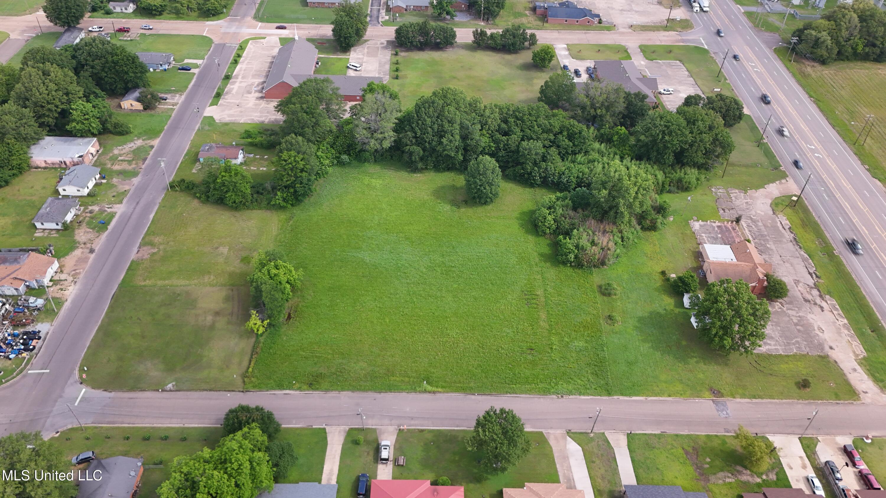 Delta Street, Cleveland, Mississippi image 1