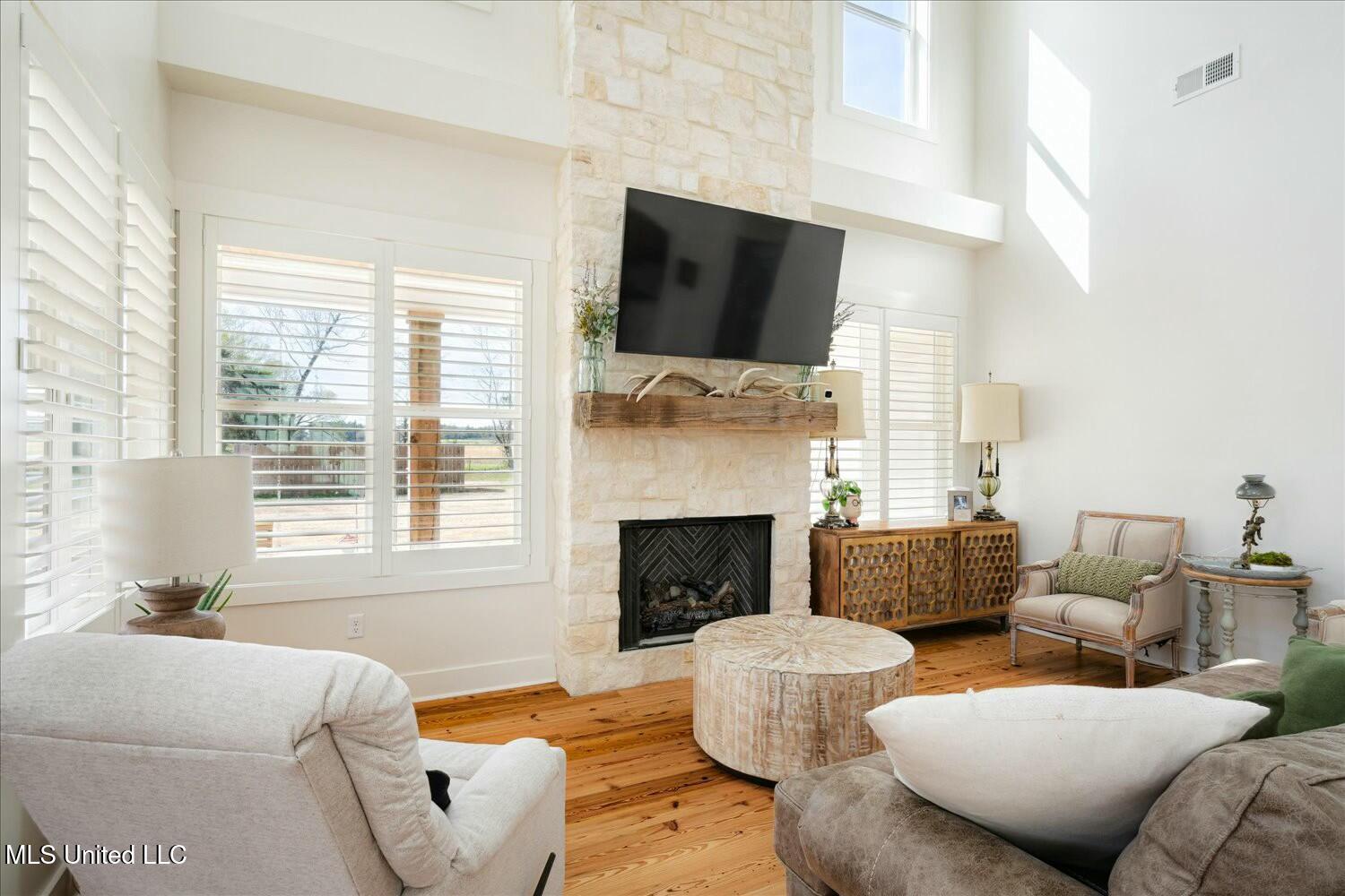 524 Laws Hill Road, Holly Springs, Mississippi image 7