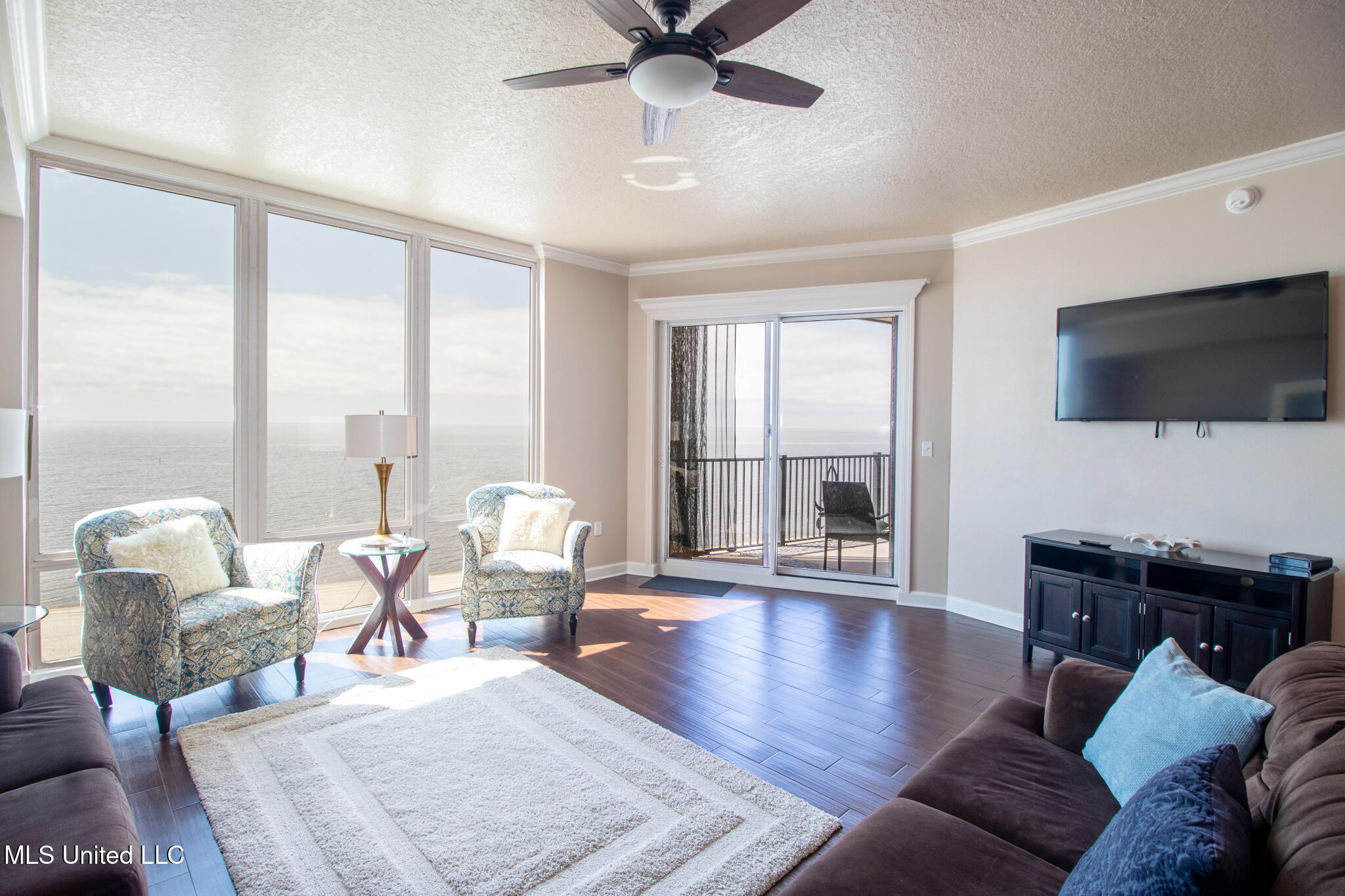 1200 Beach Drive #805, Gulfport, Mississippi image 2